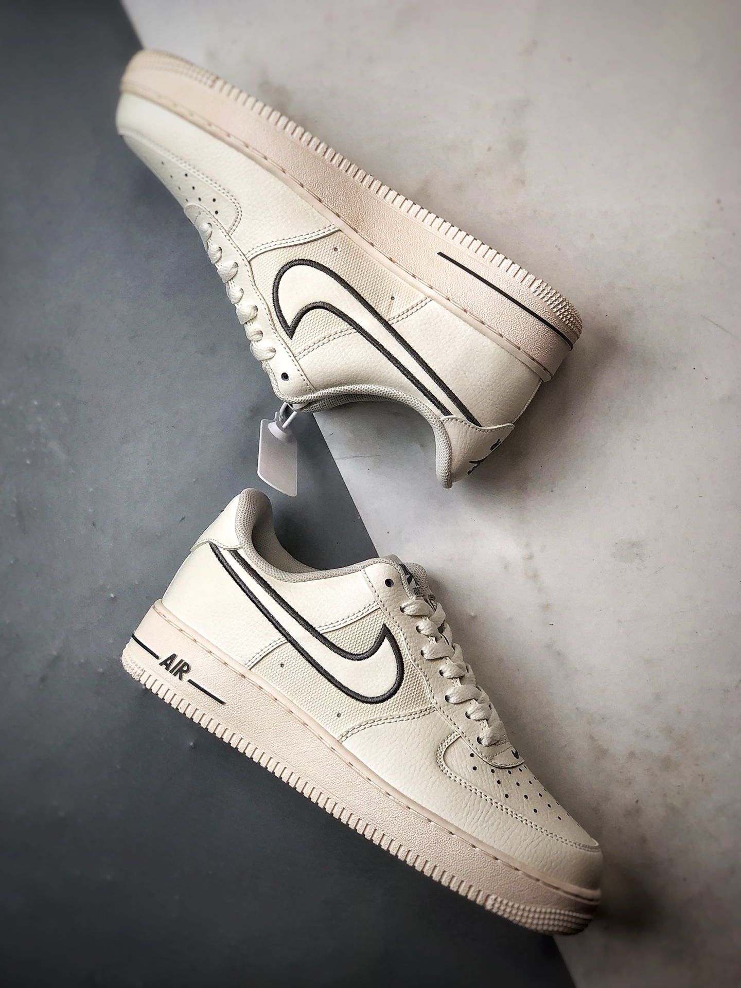 Air Force 1 '07 Low 米灰 IB7677-101