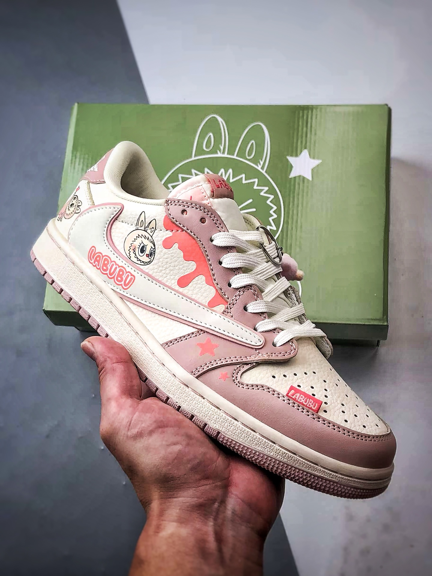 290 Air Jordan 1 Low ”高端定制” 拉布布涂鸦米白粉倒钩 DZ5899-021