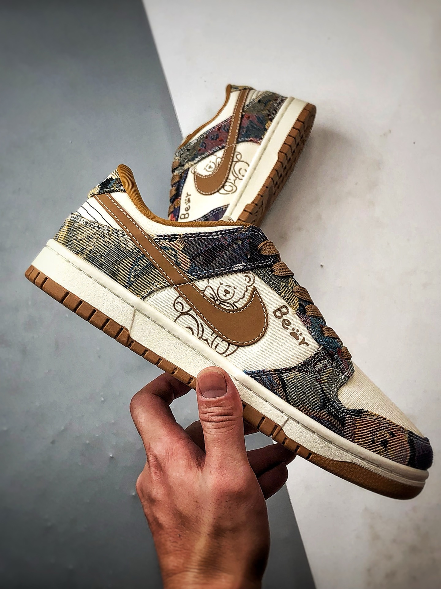 290 NK Dunk Low Retro ”DIY高端定制” 复古织布小熊白棕 低帮休闲运动板鞋 SC0601-459