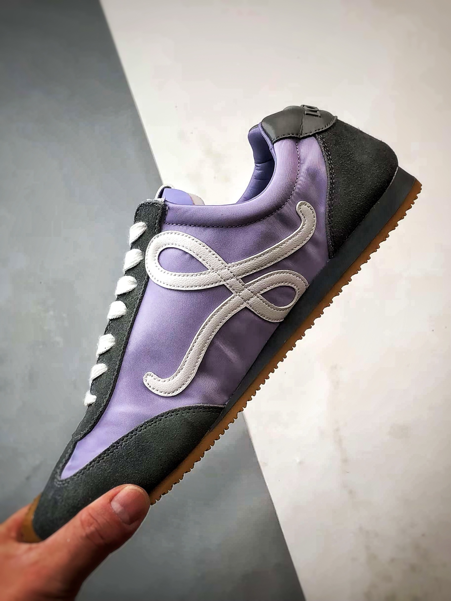 280 Loewe罗意威 Ballet Runner 2.0 紫灰色 复古薄底芭蕾舞风百搭运动休闲鞋 拼色德训鞋 阿甘鞋 小白鞋