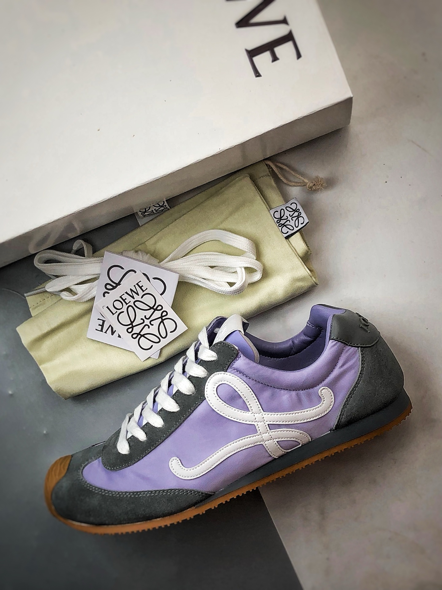 280 Loewe罗意威 Ballet Runner 2.0 紫灰色 复古薄底芭蕾舞风百搭运动休闲鞋 拼色德训鞋 阿甘鞋 小白鞋