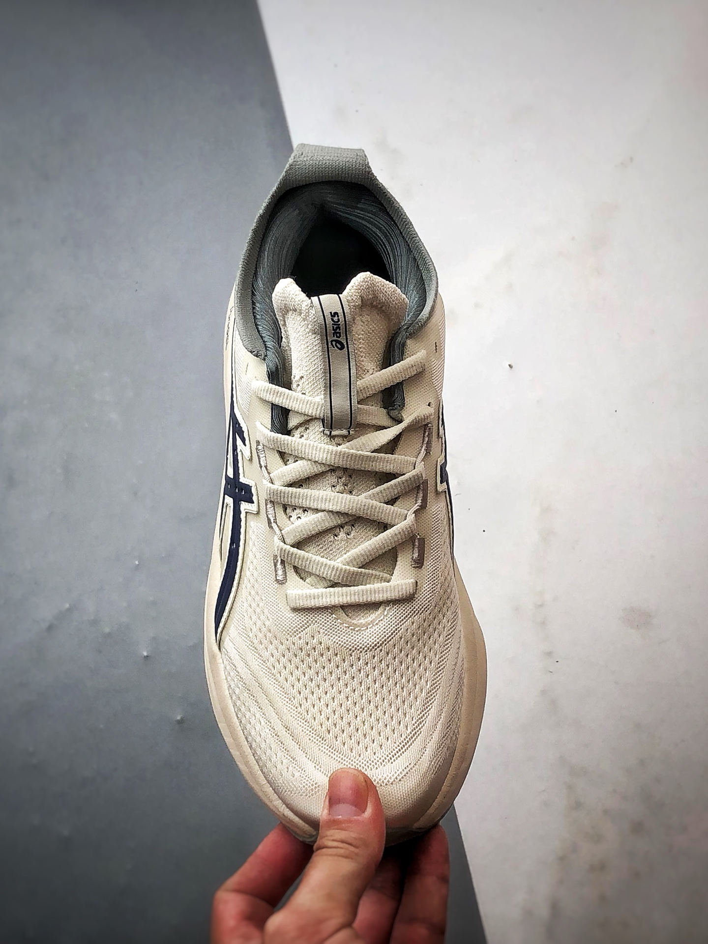 210 Asics Gel-Nimbus 27 靛蓝色 亚瑟士27代舒适轻盈休闲跑步鞋 1011C028-200