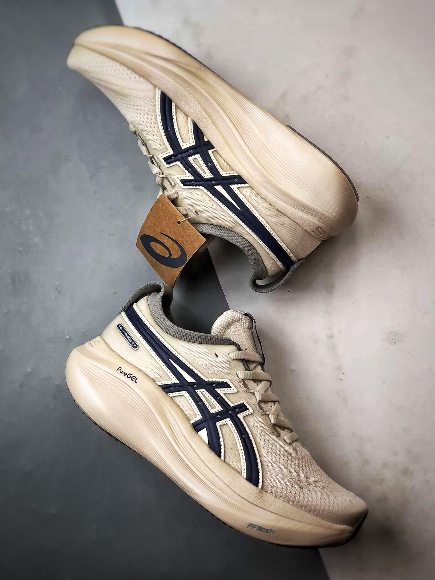 210 Asics Gel-Nimbus 27 靛蓝色 亚瑟士27代舒适轻盈休闲跑步鞋 1011C028-200