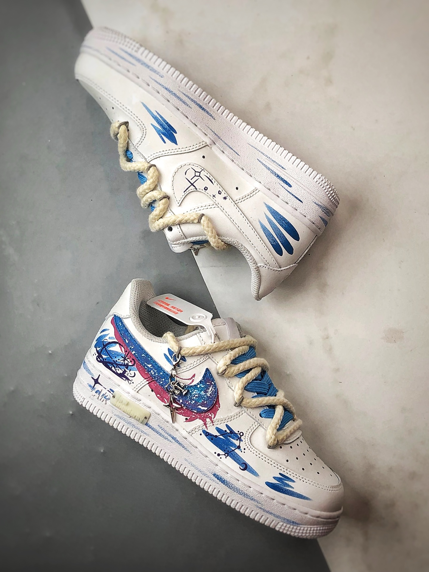 Air Force 1 '07 Low 天秤座解构 十二星座手绘涂鸦系列 空军一号定制板鞋 9231023