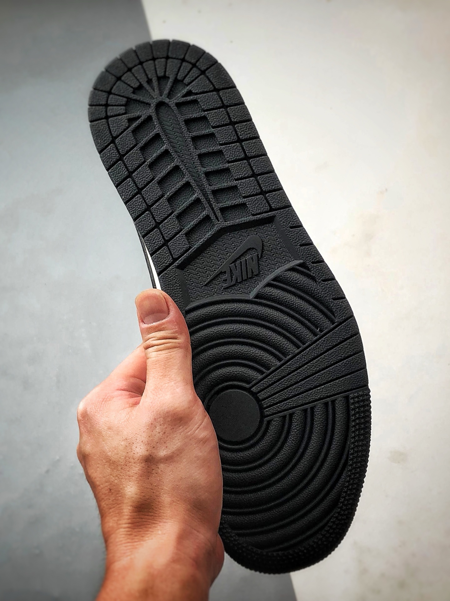 Air Jordan 1 Low ”高端定制” Sup米灰黑红倒钩 QW5088-202