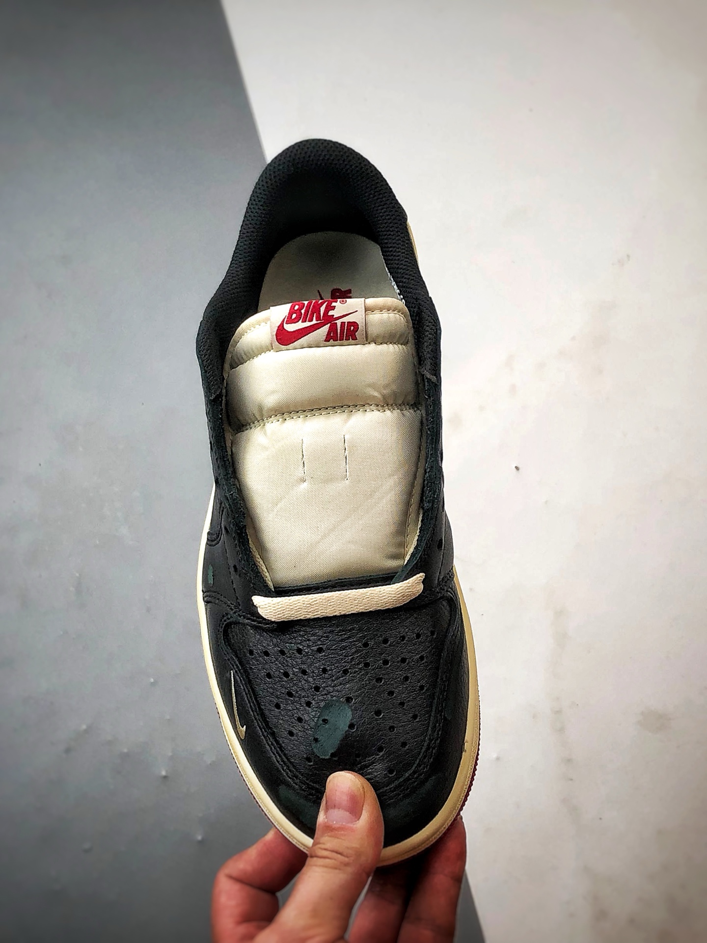 Nigel Sylvester x Air Jordan 1 Low Nitro ”Better With Time” 联名做旧黑白红 IB8958-001