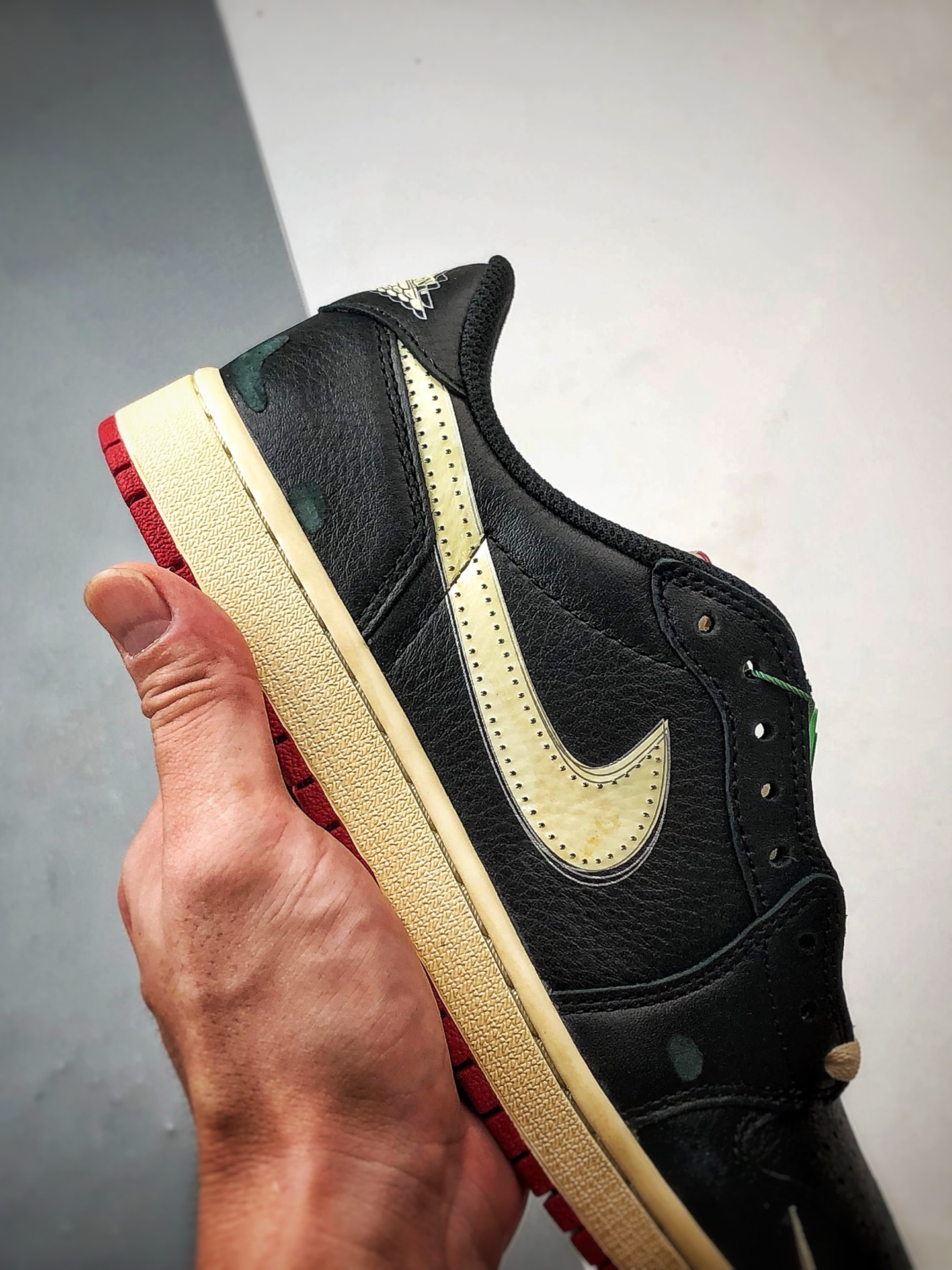 Nigel Sylvester x Air Jordan 1 Low Nitro ”Better With Time” 联名做旧黑白红 IB8958-001