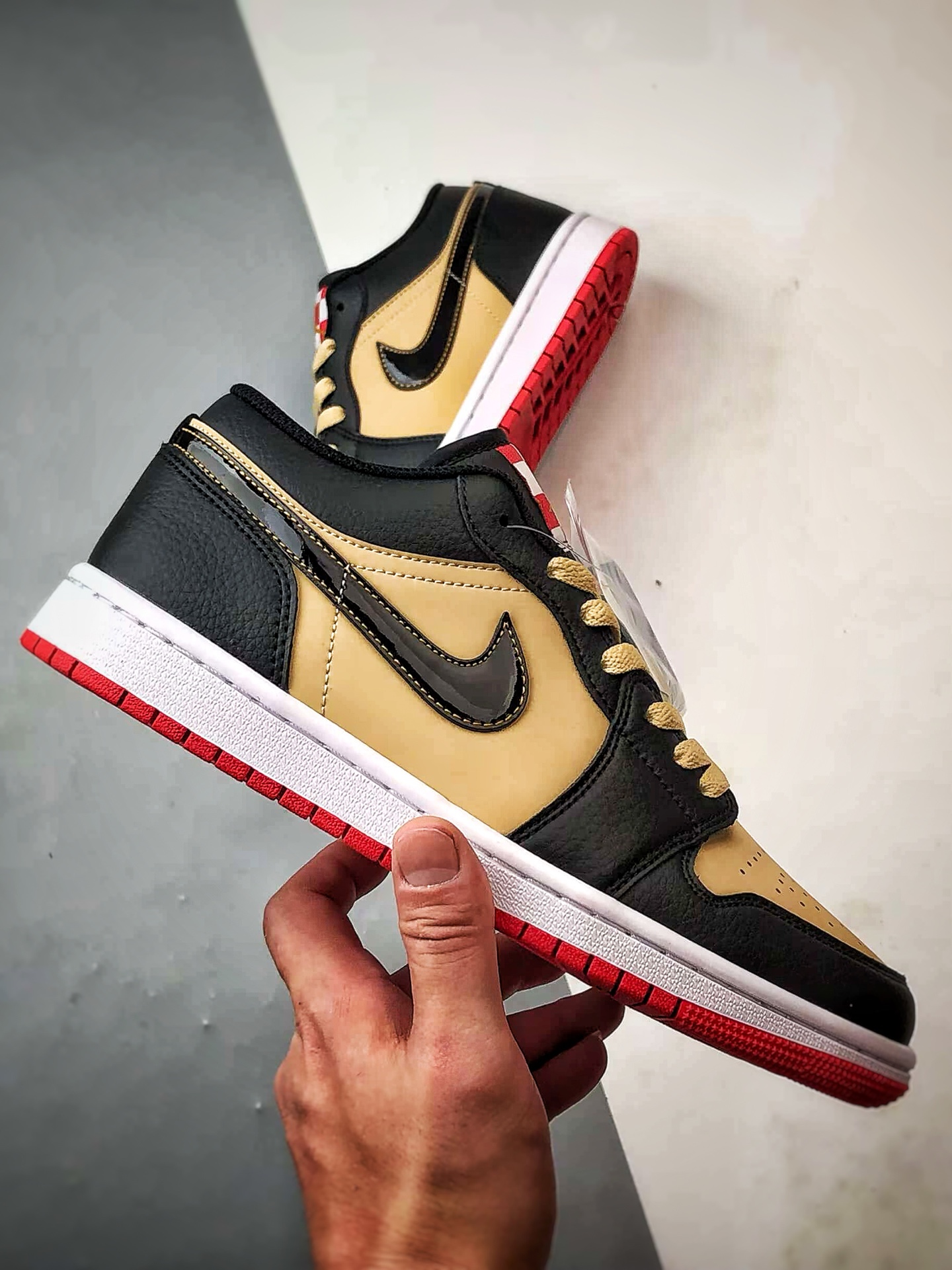 Air Jordan 1 Low 棕褐黑 HQ2016-200