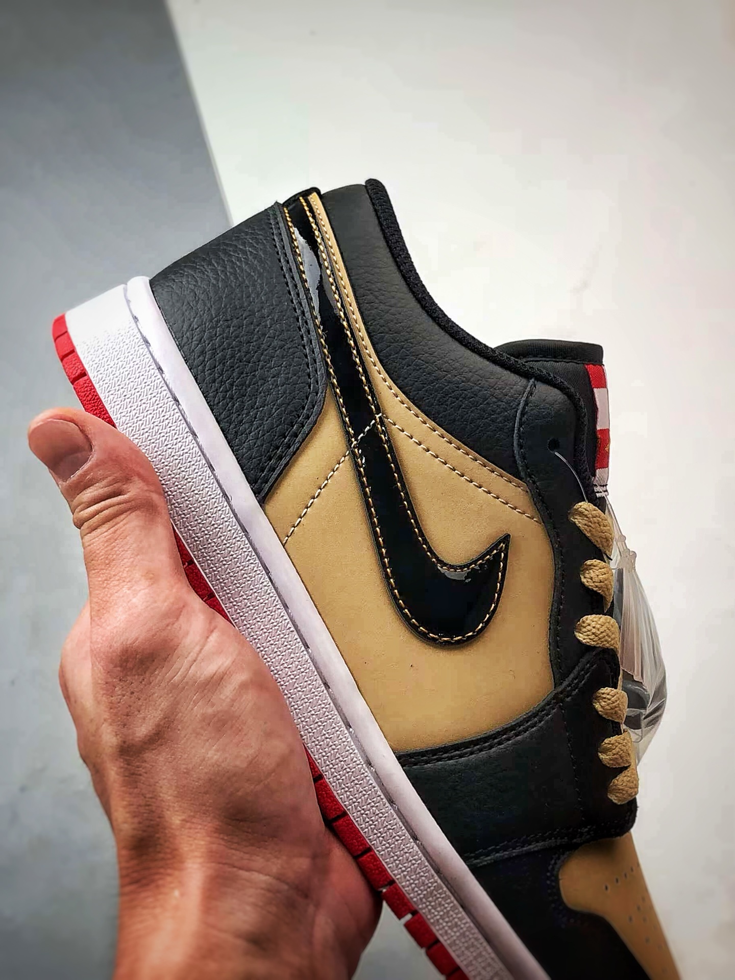 Air Jordan 1 Low 棕褐黑 HQ2016-200