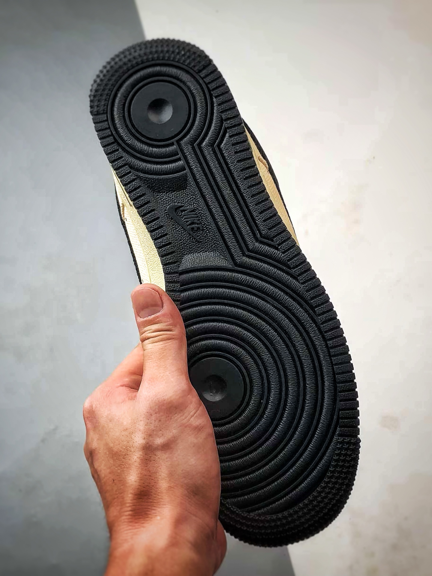 Stussy x Air Force 1 Low 麻布米黄黑 XX3168-155