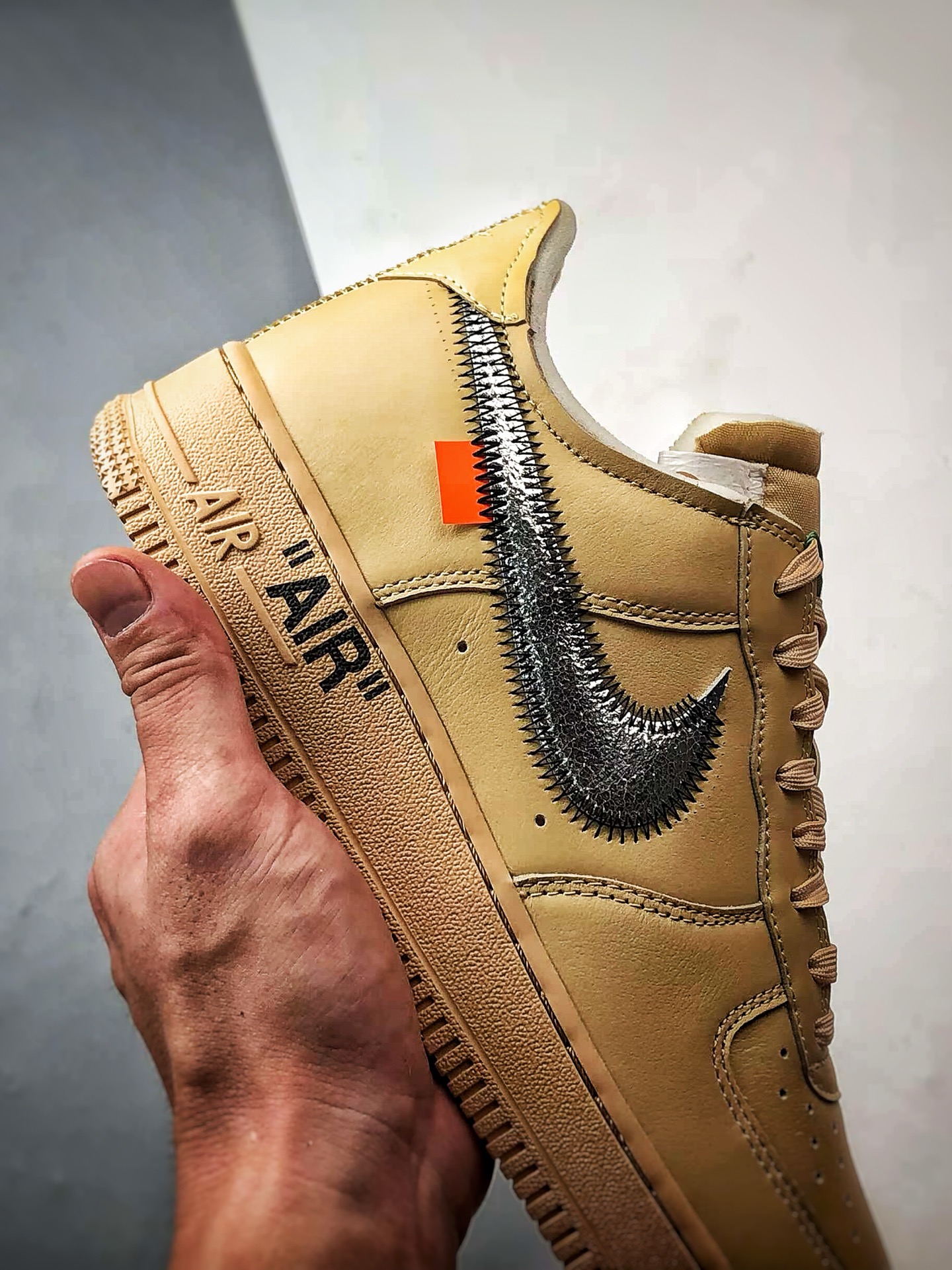 380 Off-White x NK Air Force 1 ”Sesame” 金色艺术馆 FD6900-200