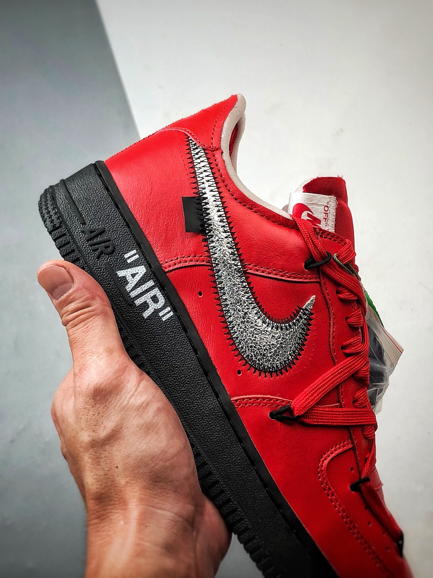 Off-White x NK Air Force 1 绑带款 黑红艺术馆 DD1876-600