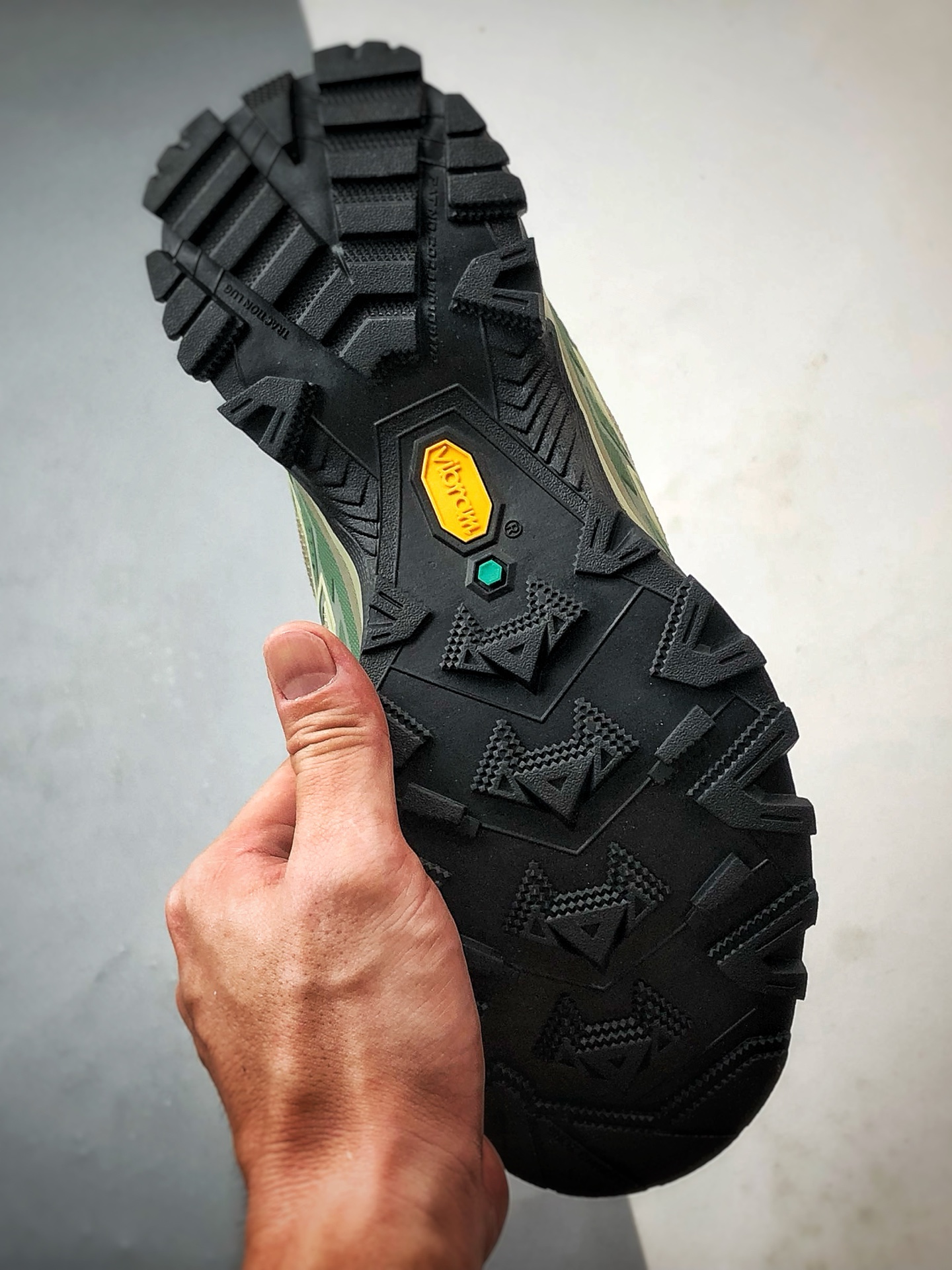 280 凯乐石KAILAS 远征5 FLT 荒野绿 户外低帮防水登山徒步运动鞋