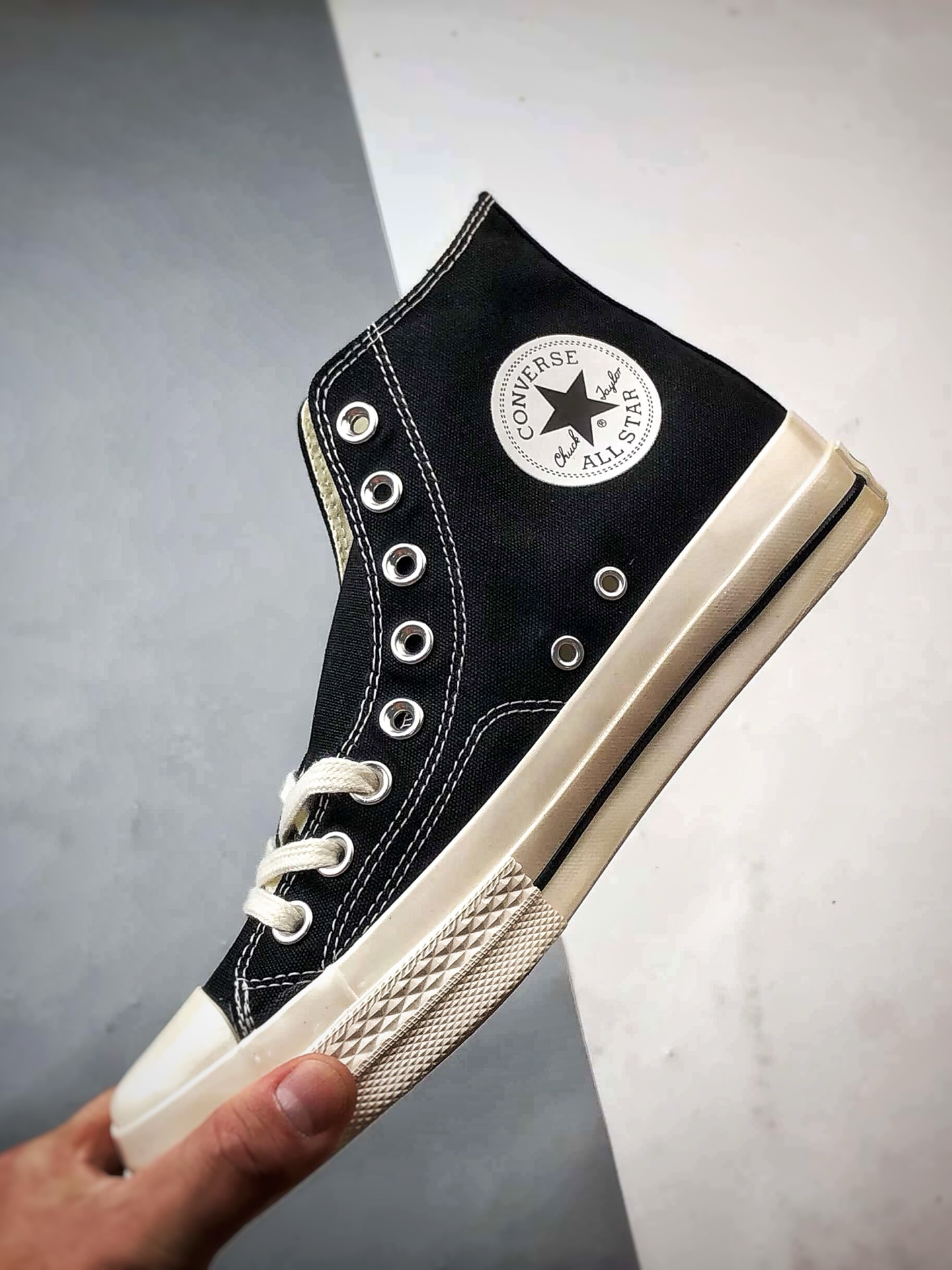 Converse All Star SQUARETOE Hi 黑白 匡威新款 日本限定新款方头系列高帮休闲帆布鞋 31316080-莆田鞋,莆田鞋货源,高仿鞋,高仿鞋货源,安福档口,莆田高仿鞋,莆田鞋批发,高仿鞋批发,莆田高仿运动鞋,高仿运动鞋,莆田运动鞋 Converse All Star SQUARETOE Hi 黑白 匡威新款 日本限定新款方头系列高帮休闲帆布鞋 31316080