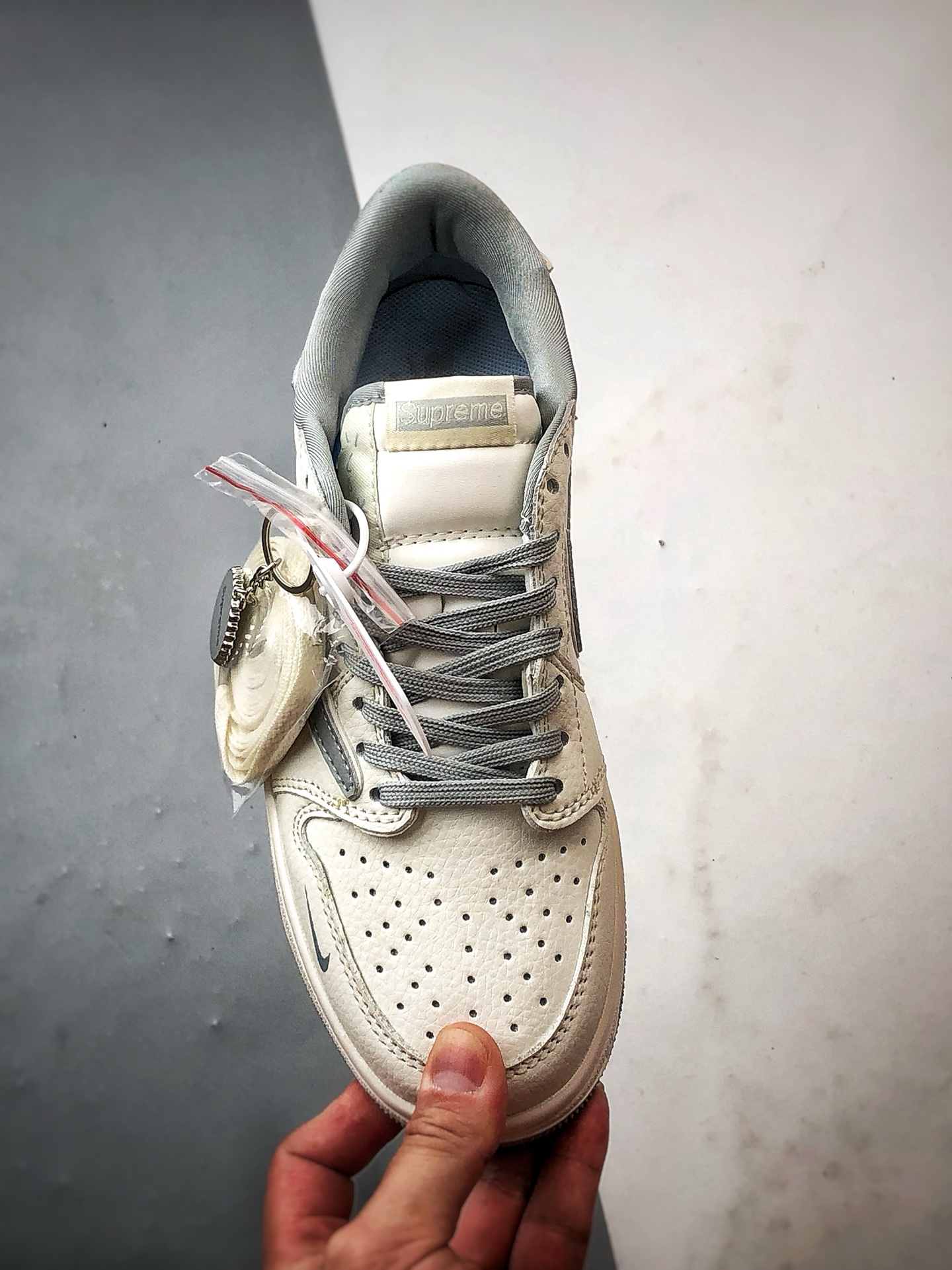 Air Jordan 1 Low ”高端定制” Sup米白灰倒钩 JW1188-155