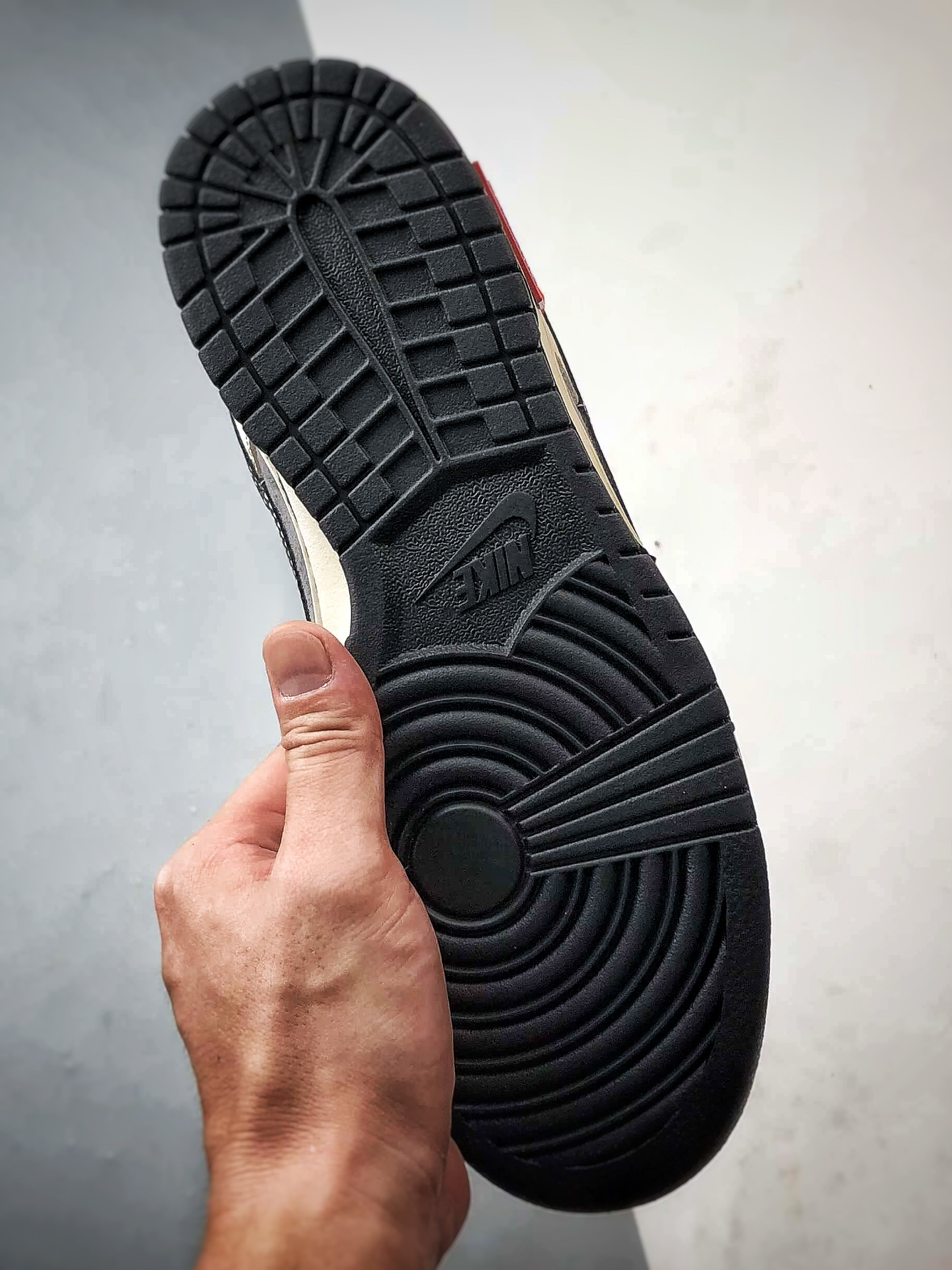 NK Dunk Low Retro ”DIY高端定制” LV猪八拼接米灰黑 低帮休闲运动板鞋 CX5050-Y17