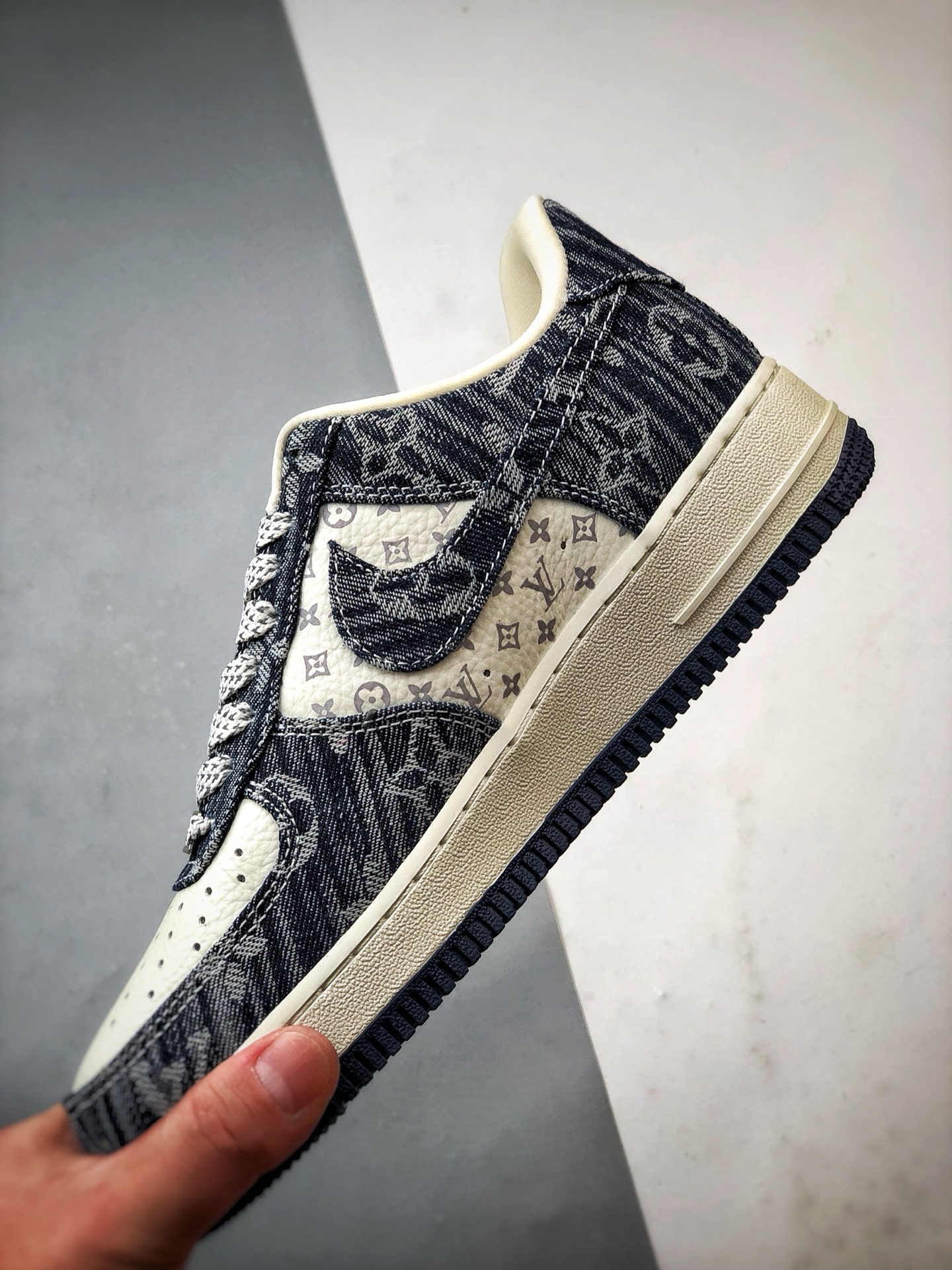 LV x Air Force 1 Low 白黑印花牛仔 YF9511-812 LV x Air Force 1 Low 白黑印花牛仔 YF9511-812