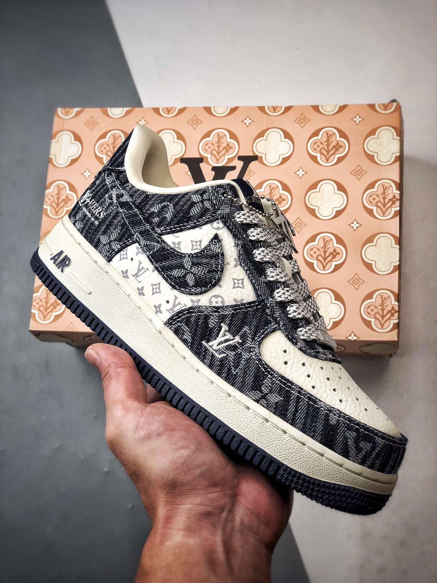 LV x Air Force 1 Low 白黑印花牛仔 YF9511-812 LV x Air Force 1 Low 白黑印花牛仔 YF9511-812