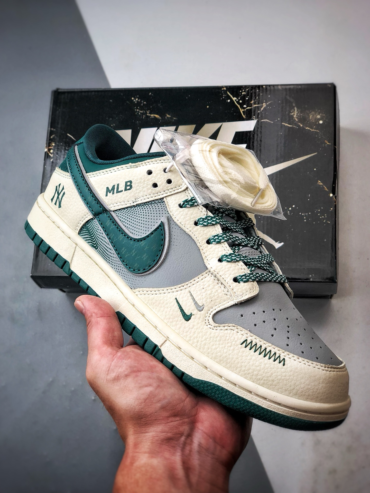 NK Dunk Low Retro ”DIY高端定制” MLB米灰绿 低帮休闲运动板鞋 SJ2025-001