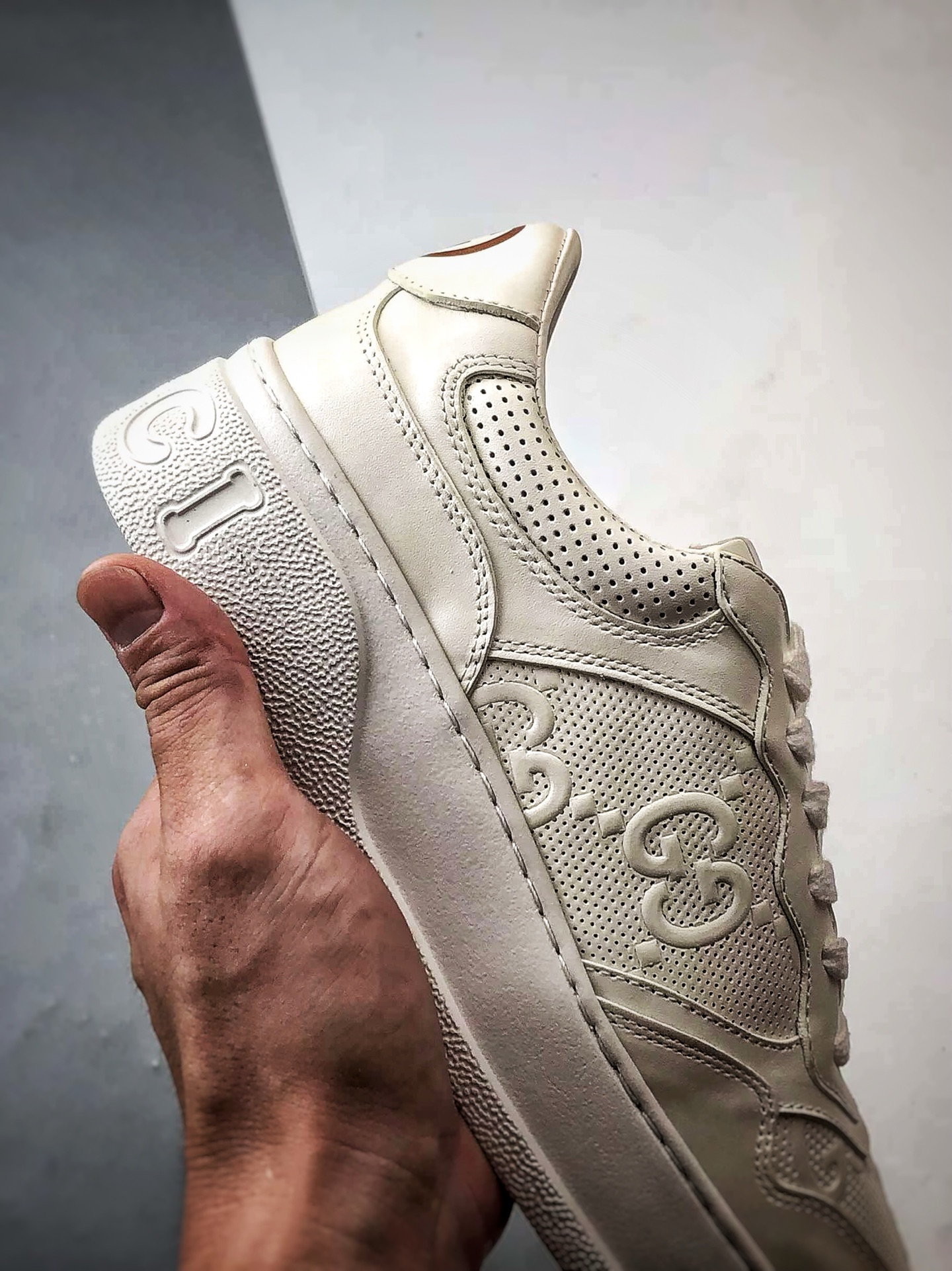 480 Chunky B Sneaker系列 白色 低帮厚底增高休闲时尚饼干鞋