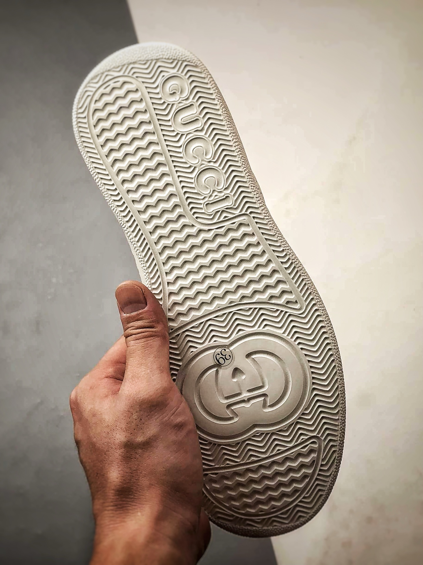 480 Chunky B Sneaker系列 白红绿 低帮厚底增高休闲时尚饼干鞋