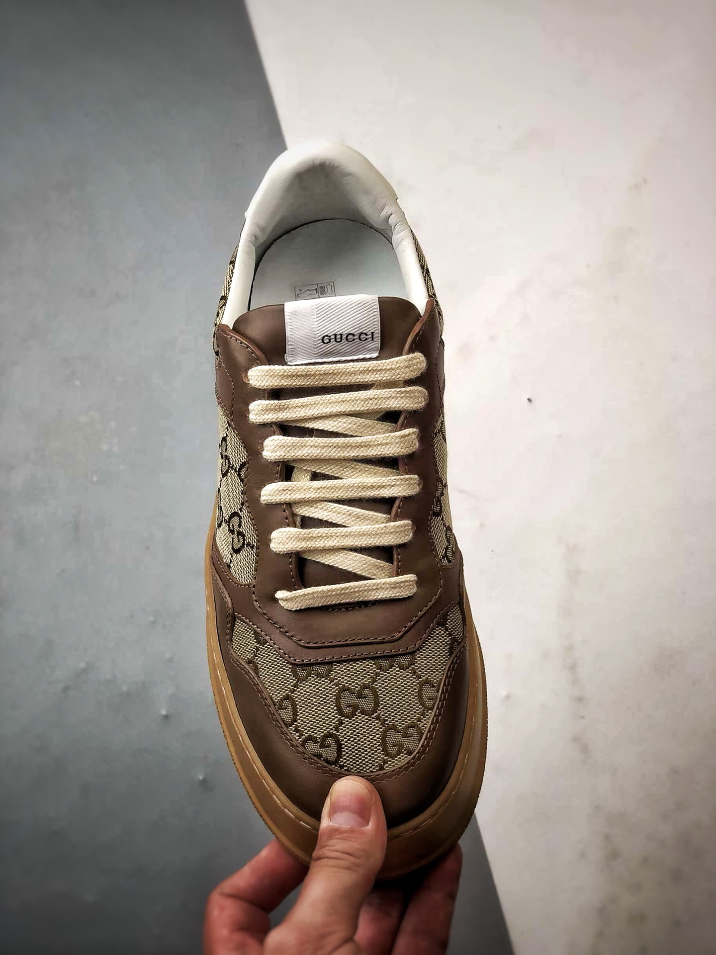 480 Chunky B Sneaker系列 棕色 低帮厚底增高休闲时尚饼干鞋