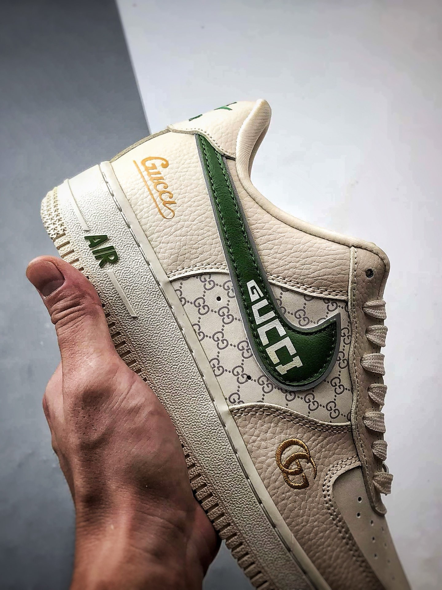 Gucci x Air Force 1 Low 奶白绿 YF9511-804