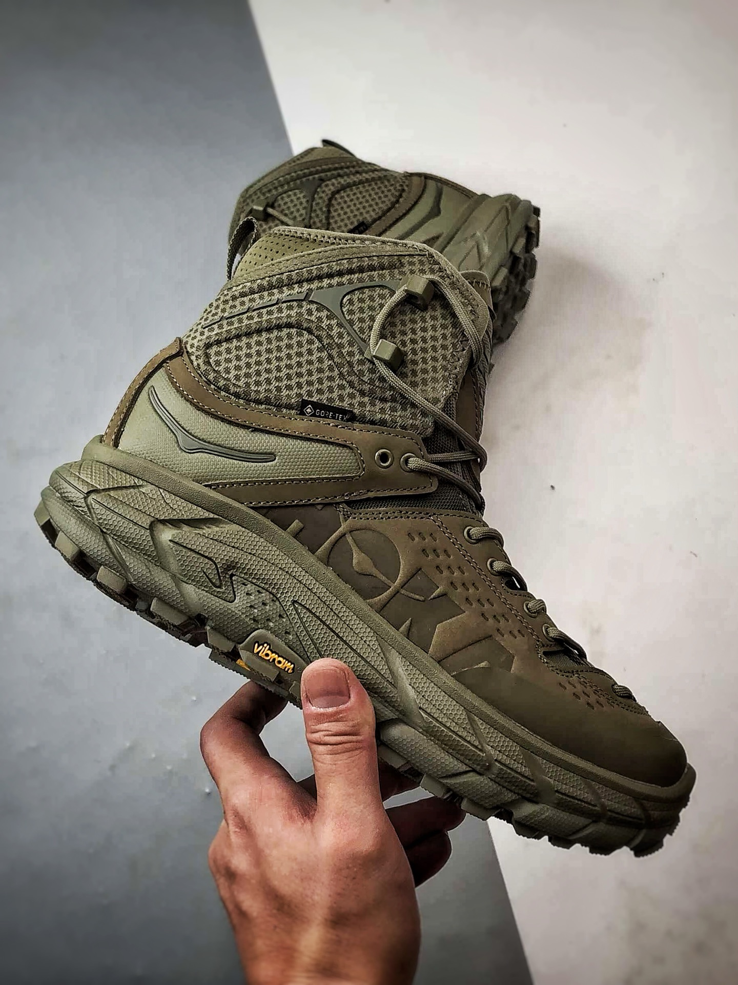 450 Hoka One One Tor Uitra High 棕绿 托亚潮流户外高帮越野登山功能鞋 1129958-BOIG