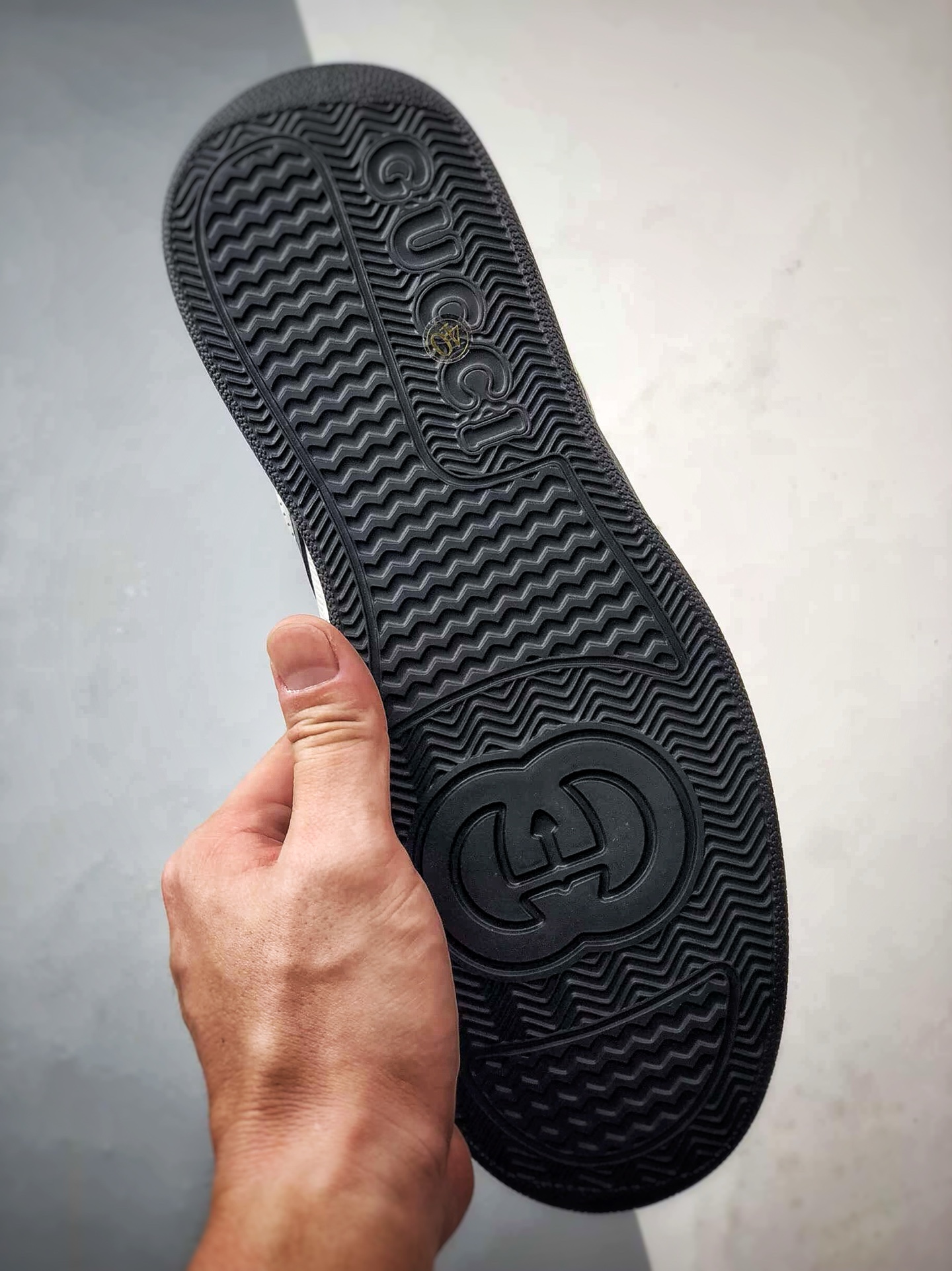 480 Chunky B Sneaker系列 黑白 低帮厚底增高休闲时尚饼干鞋