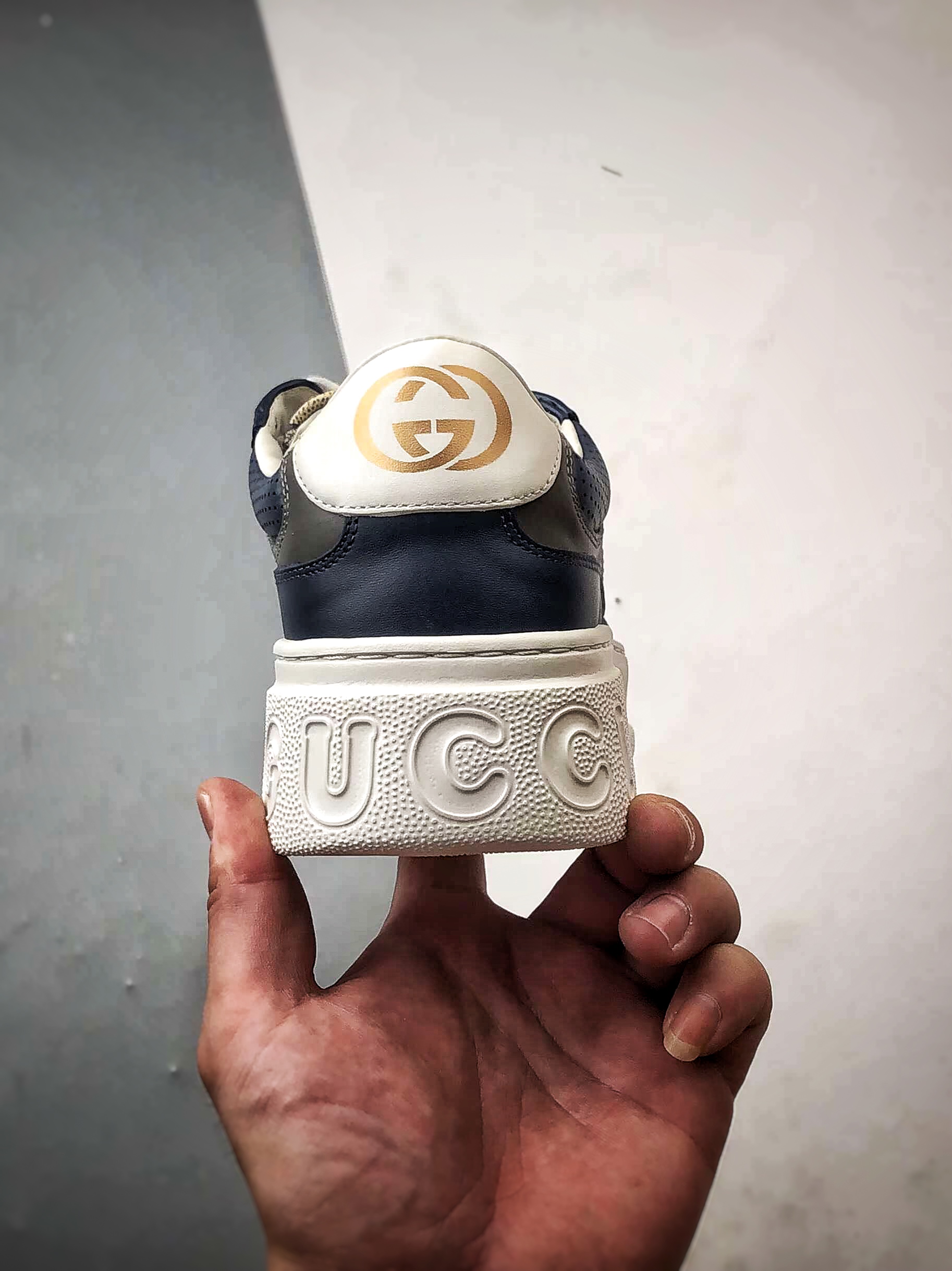 480 Chunky B Sneaker系列 深蓝 低帮厚底增高休闲时尚饼干鞋-Chinese UA Cheap High Quatity Brand Clothes Bags handbags Sneakers wholesale wholesaler seller from China Factory suppliers Fashion Clothing Shoes best Quality Beautiful Price 480 Chunky B Sneaker系列 深蓝 低帮厚底增高休闲时尚饼干鞋