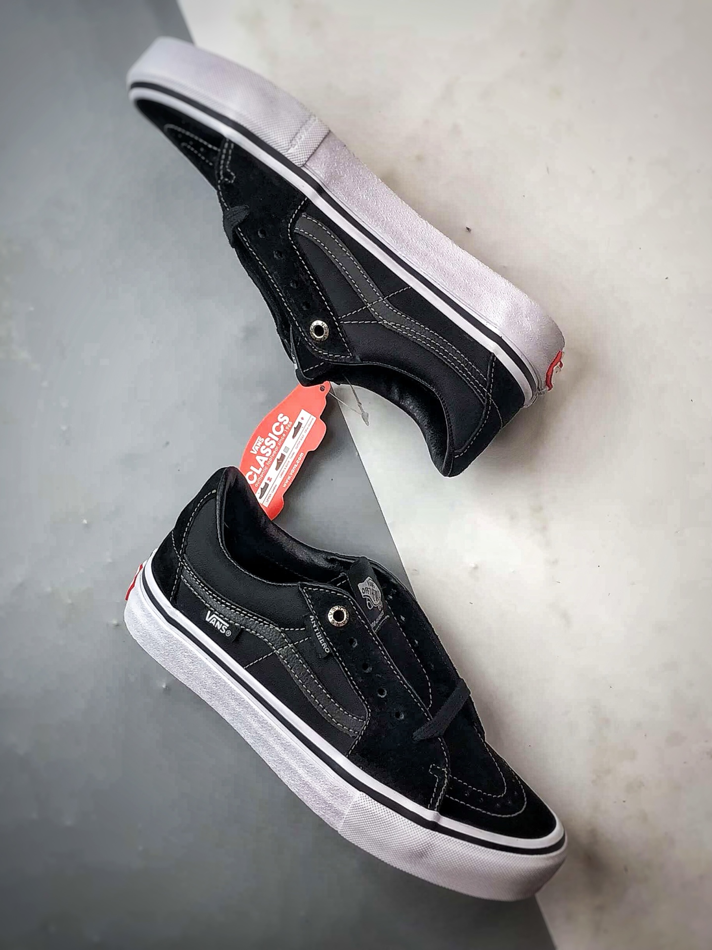Vans Sk8-Low 和平鸽联名 万斯复古休闲硫化帆布板鞋 VN0A347UVGD1-莆田鞋,莆田鞋货源,高仿鞋,高仿鞋货源,安福档口,莆田高仿鞋,莆田鞋批发,高仿鞋批发,莆田高仿运动鞋,高仿运动鞋,莆田运动鞋 Vans Sk8-Low 和平鸽联名 万斯复古休闲硫化帆布板鞋 VN0A347UVGD1