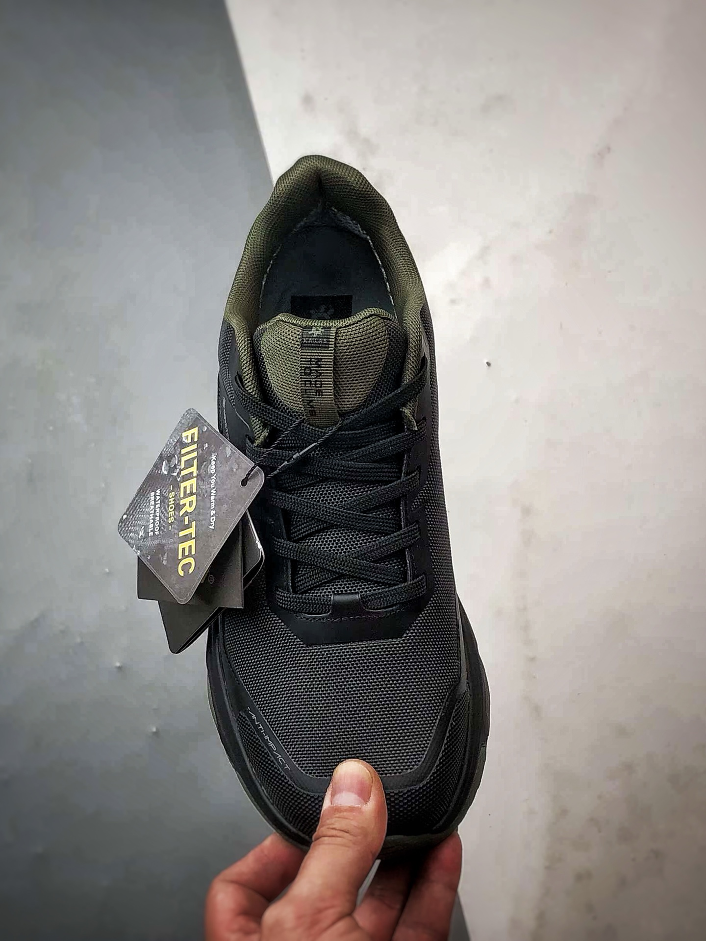 凯乐石KAILAS 界山 GTX 墨绿黑 户外低帮防水登山徒步鞋