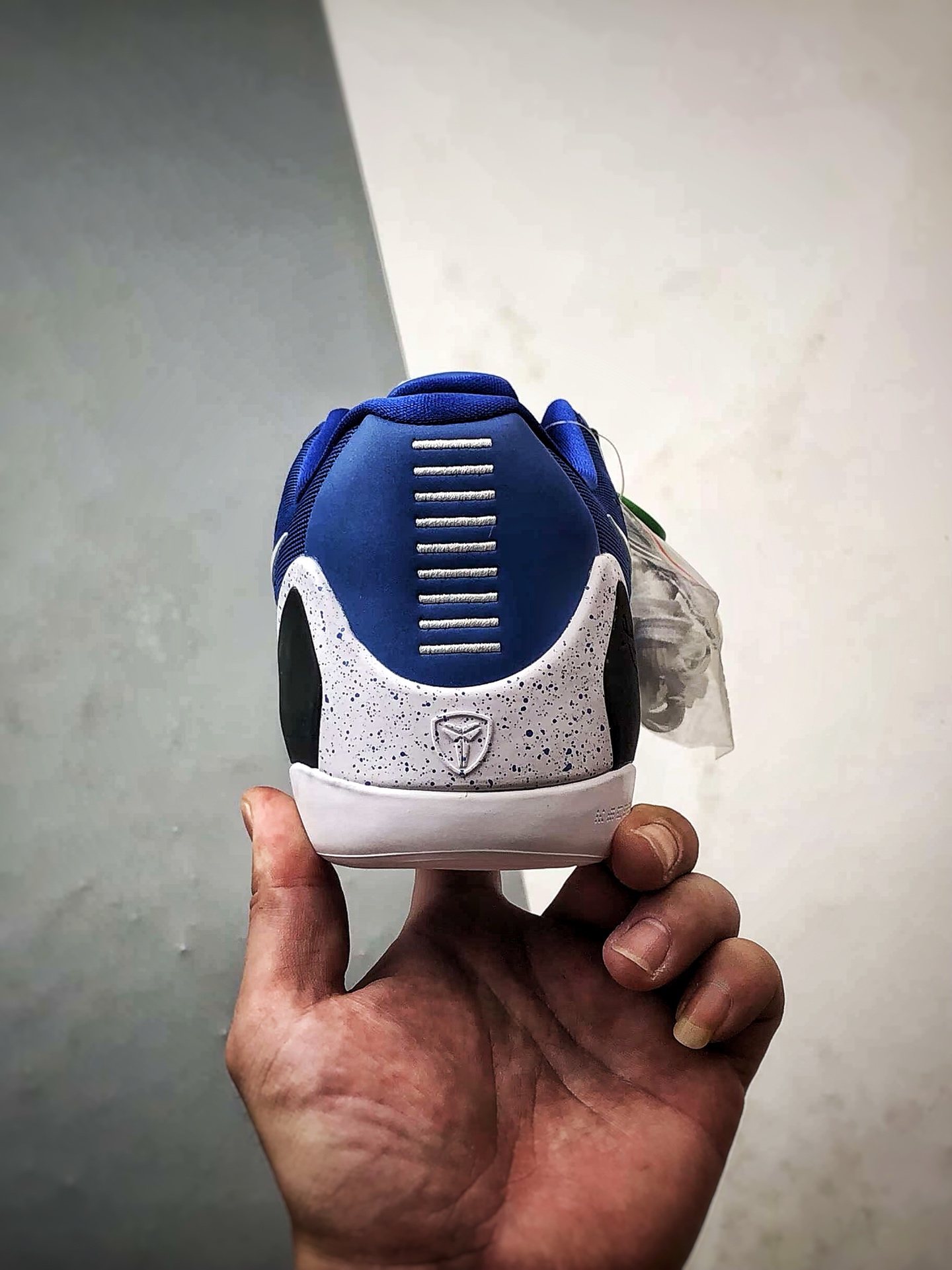 NK Kobe 9 Elite Low Protro EM 科比九代 蓝白色 IH1401-400