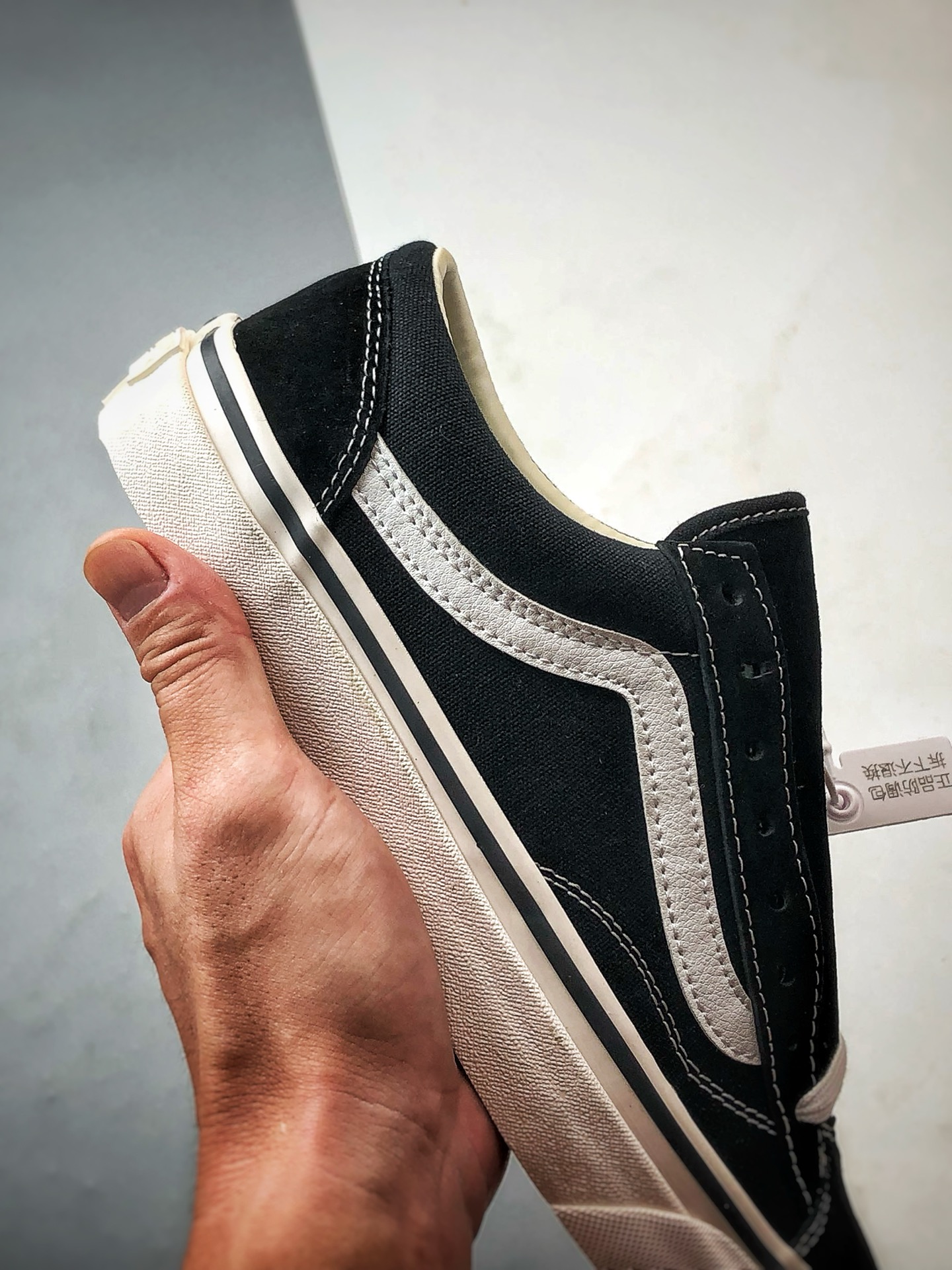 VANS高阶小头黑 OG玩家必备 Vans Premium Old Skool 36 万斯高阶 小头黑白休闲硫化板鞋 VN000E8VBPT-莆田鞋,莆田鞋货源,高仿鞋,高仿鞋货源,安福档口,莆田高仿鞋,莆田鞋批发,高仿鞋批发,莆田高仿运动鞋,高仿运动鞋,莆田运动鞋 VANS高阶小头黑 OG玩家必备 Vans Premium Old Skool 36 万斯高阶 小头黑白休闲硫化板鞋 VN000E8VBPT