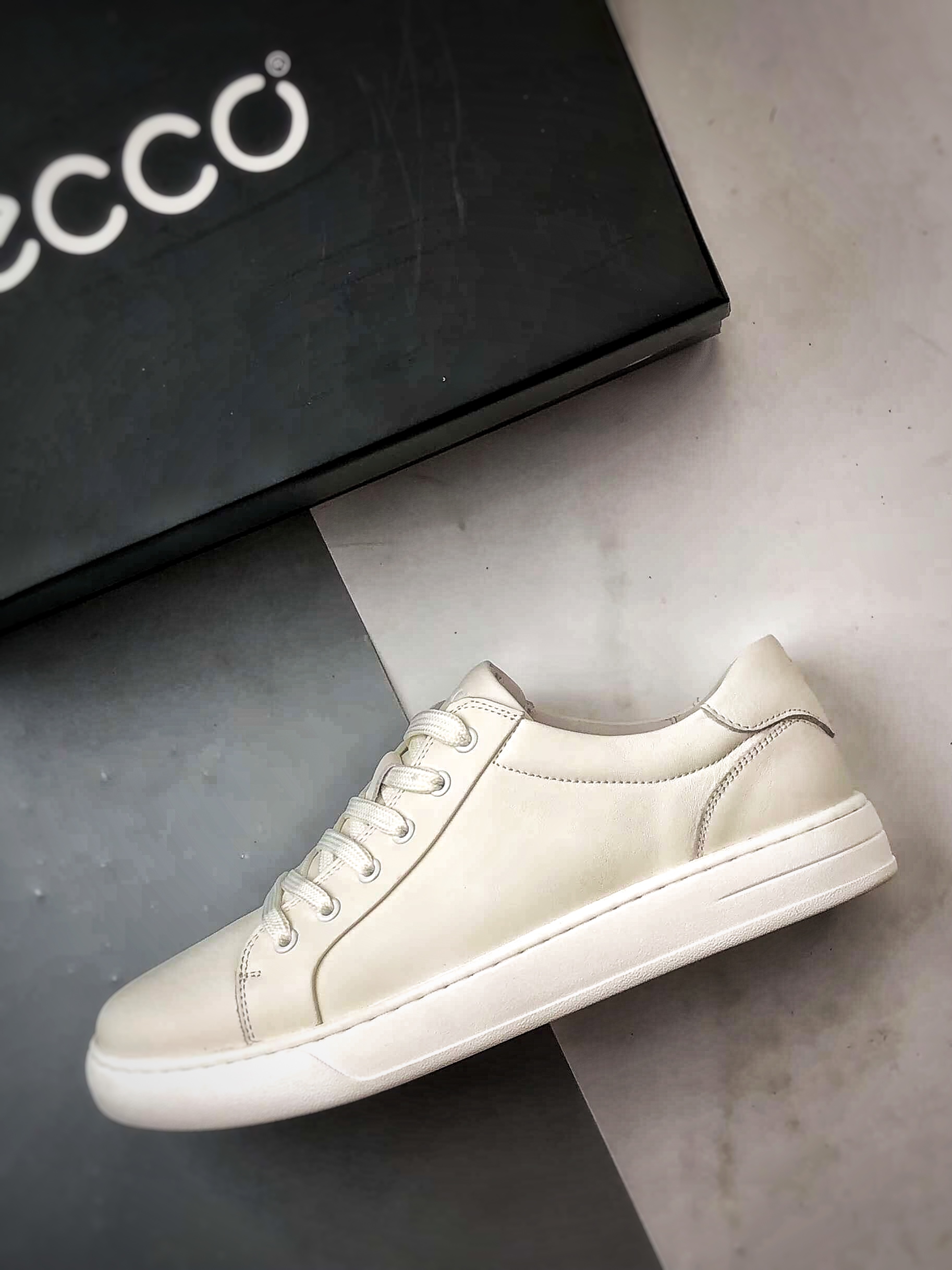 Ecco/爱步 柔酷7号新品 25年新款真皮舒适时尚休闲板鞋 633369-莆田鞋,莆田鞋货源,高仿鞋,高仿鞋货源,安福档口,莆田高仿鞋,莆田鞋批发,高仿鞋批发,莆田高仿运动鞋,高仿运动鞋,莆田运动鞋 Ecco/爱步 柔酷7号新品 25年新款真皮舒适时尚休闲板鞋 633369