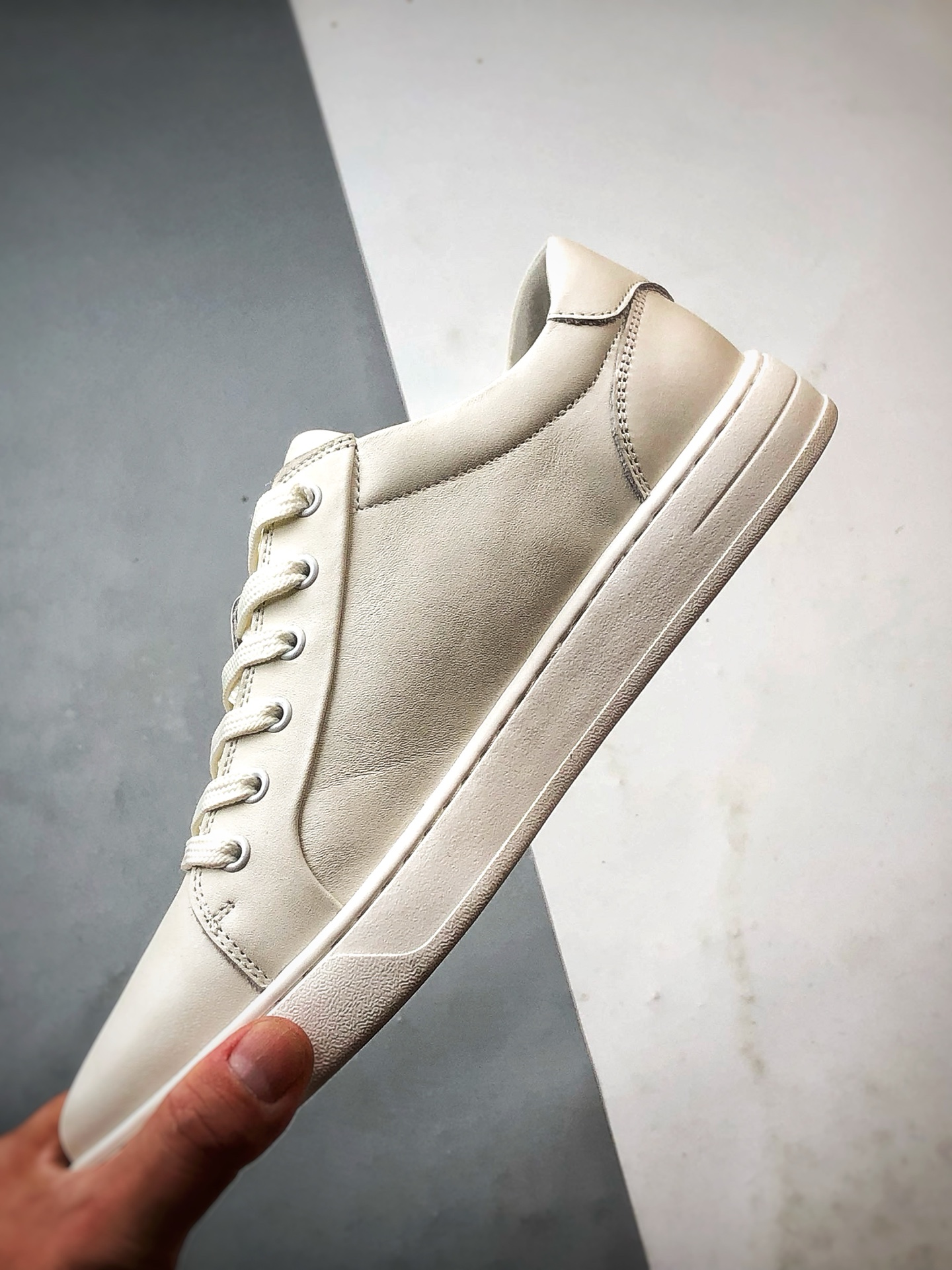 Ecco/爱步 柔酷7号新品 25年新款真皮舒适时尚休闲板鞋 633369-莆田鞋,莆田鞋货源,高仿鞋,高仿鞋货源,安福档口,莆田高仿鞋,莆田鞋批发,高仿鞋批发,莆田高仿运动鞋,高仿运动鞋,莆田运动鞋 Ecco/爱步 柔酷7号新品 25年新款真皮舒适时尚休闲板鞋 633369