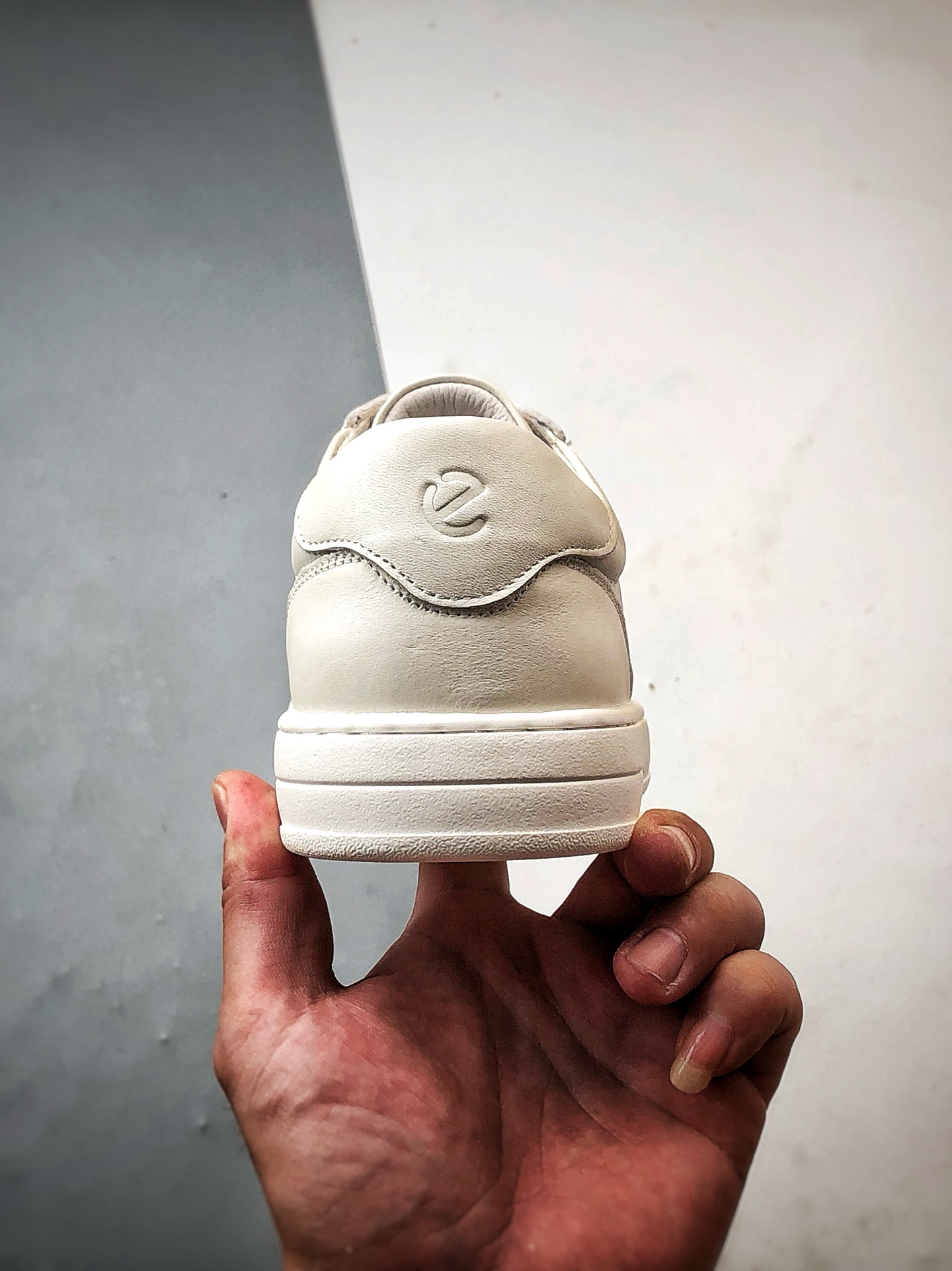 Ecco/爱步 柔酷7号新品 25年新款真皮舒适时尚休闲板鞋 633369-莆田鞋,莆田鞋货源,高仿鞋,高仿鞋货源,安福档口,莆田高仿鞋,莆田鞋批发,高仿鞋批发,莆田高仿运动鞋,高仿运动鞋,莆田运动鞋 Ecco/爱步 柔酷7号新品 25年新款真皮舒适时尚休闲板鞋 633369