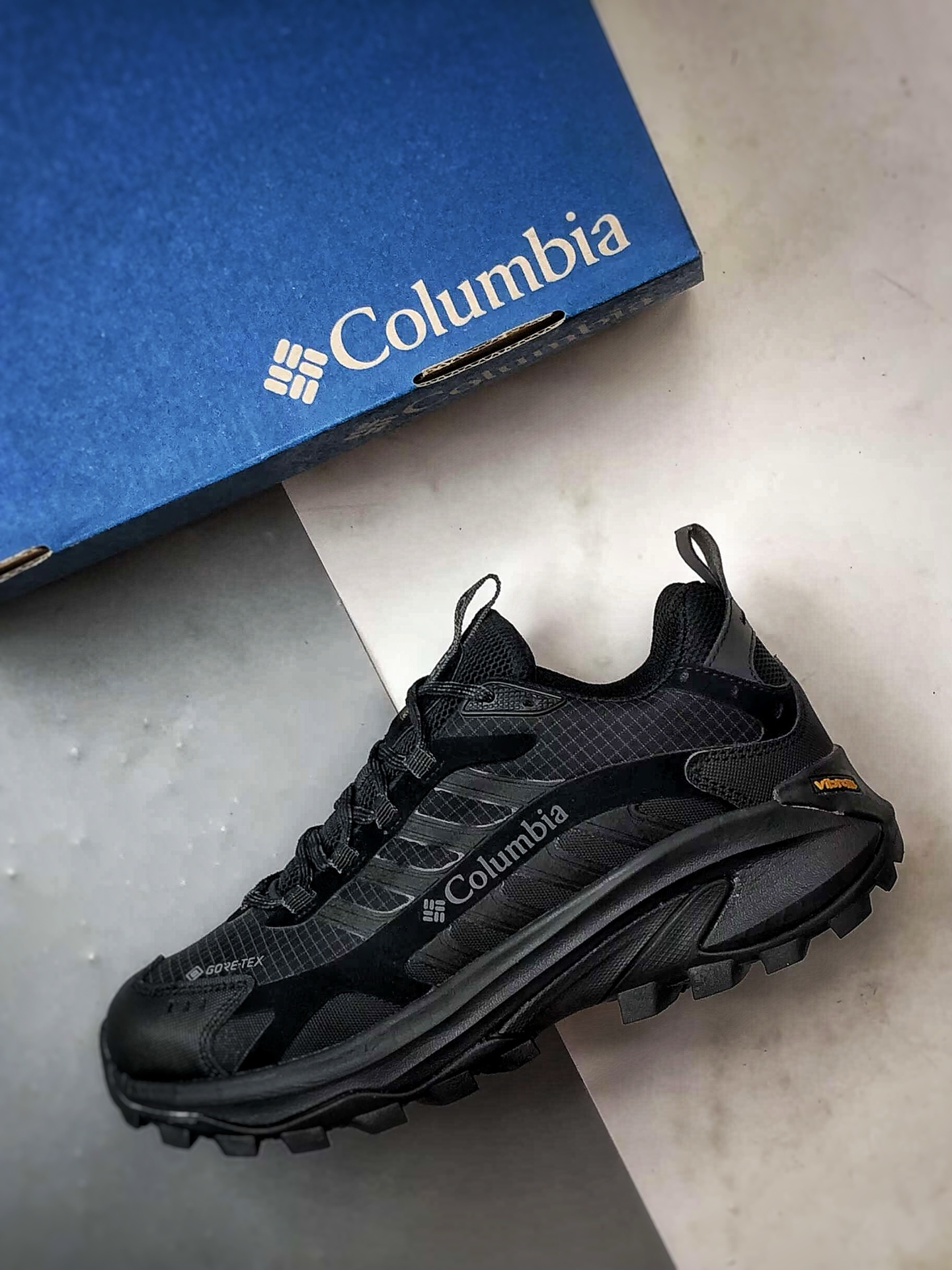 Columbia/哥伦比亚 黑色 男士户外登山越野徒步鞋-莆田鞋,莆田鞋货源,高仿鞋,高仿鞋货源,安福档口,莆田高仿鞋,莆田鞋批发,高仿鞋批发,莆田高仿运动鞋,高仿运动鞋,莆田运动鞋 Columbia/哥伦比亚 黑色 男士户外登山越野徒步鞋