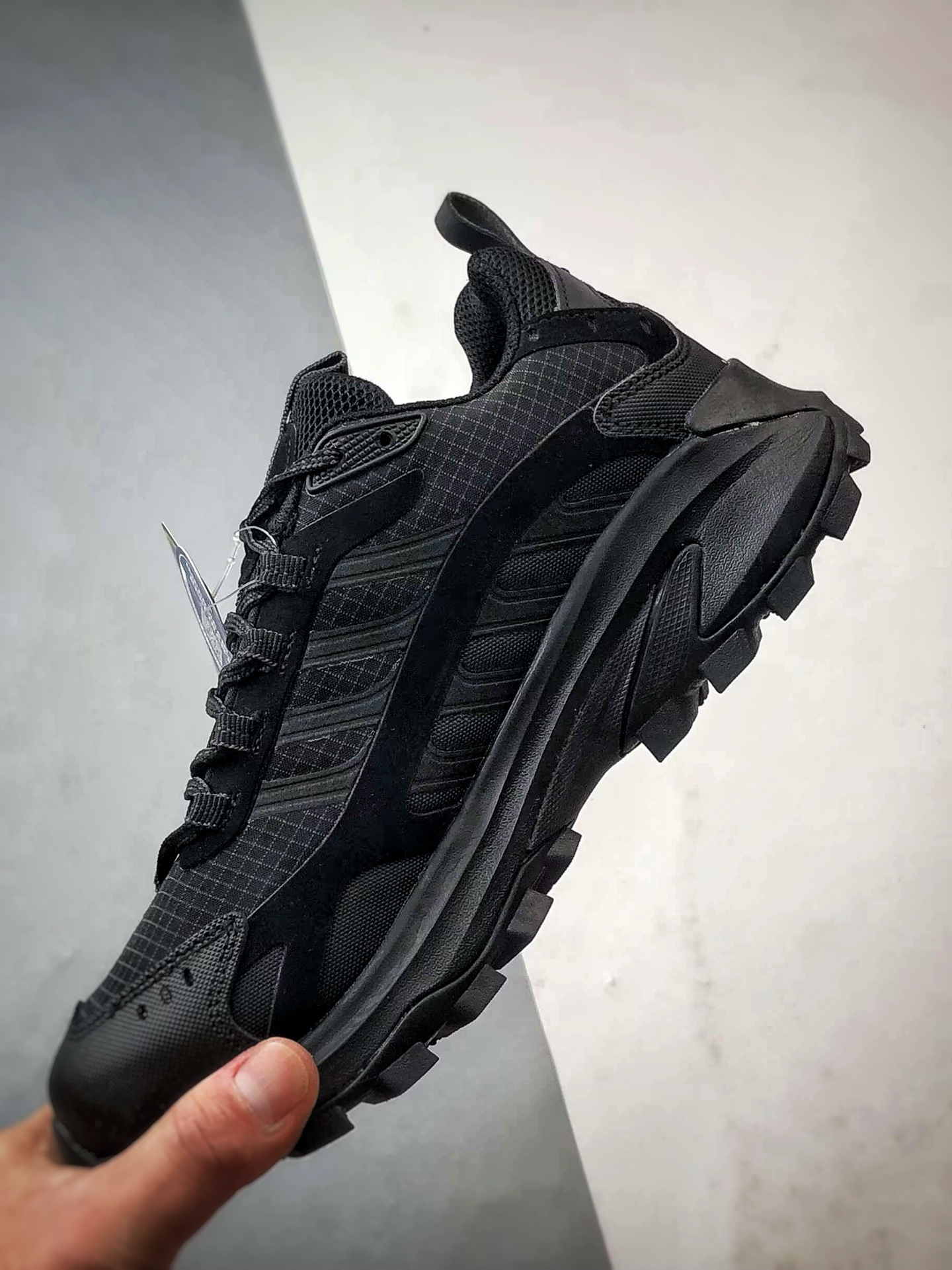 Columbia/哥伦比亚 黑色 男士户外登山越野徒步鞋-莆田鞋,莆田鞋货源,高仿鞋,高仿鞋货源,安福档口,莆田高仿鞋,莆田鞋批发,高仿鞋批发,莆田高仿运动鞋,高仿运动鞋,莆田运动鞋 Columbia/哥伦比亚 黑色 男士户外登山越野徒步鞋