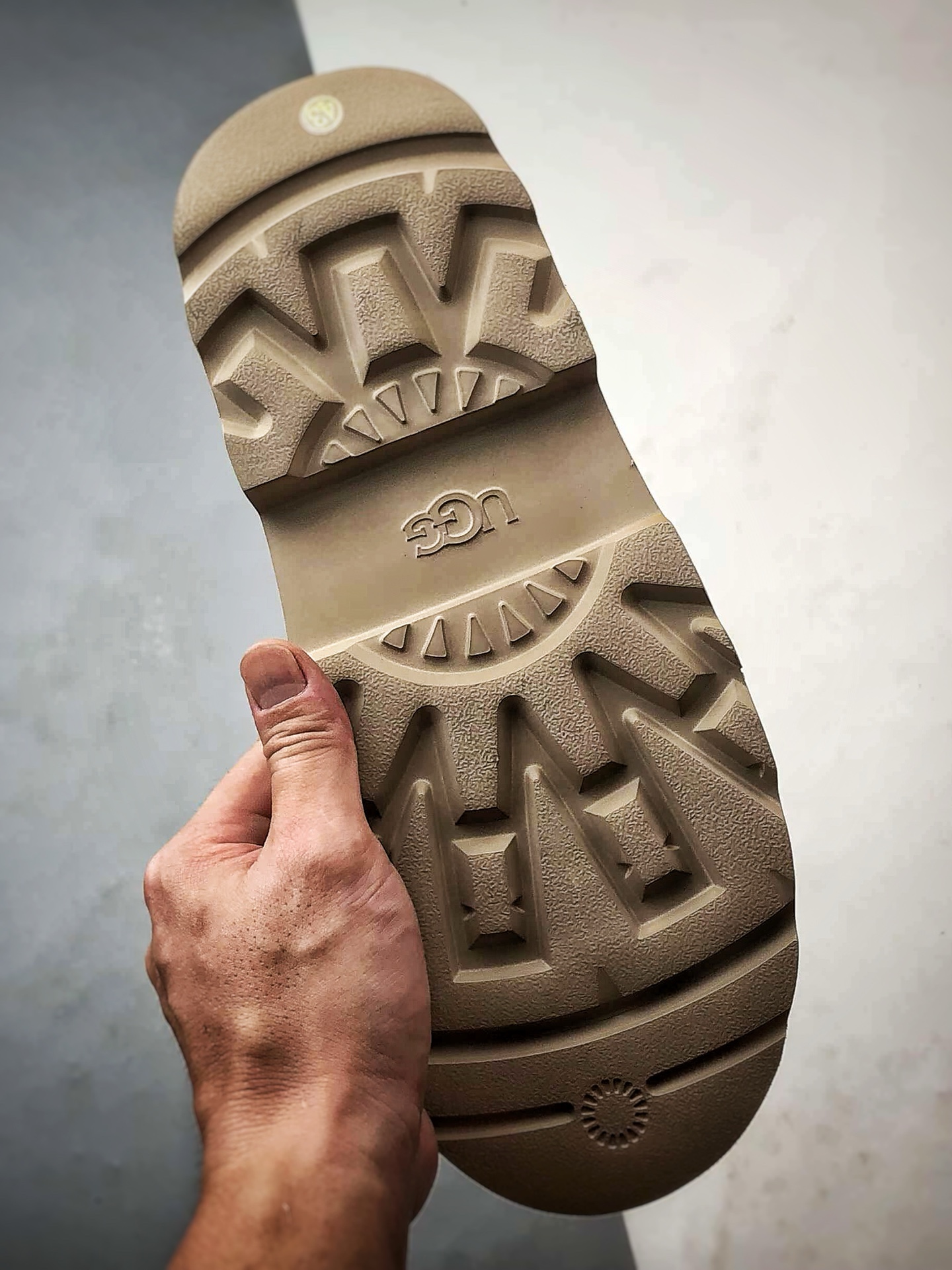 UGG Hybird 塔斯曼系列 棕色 2025新款 低帮一脚蹬生活休闲鞋