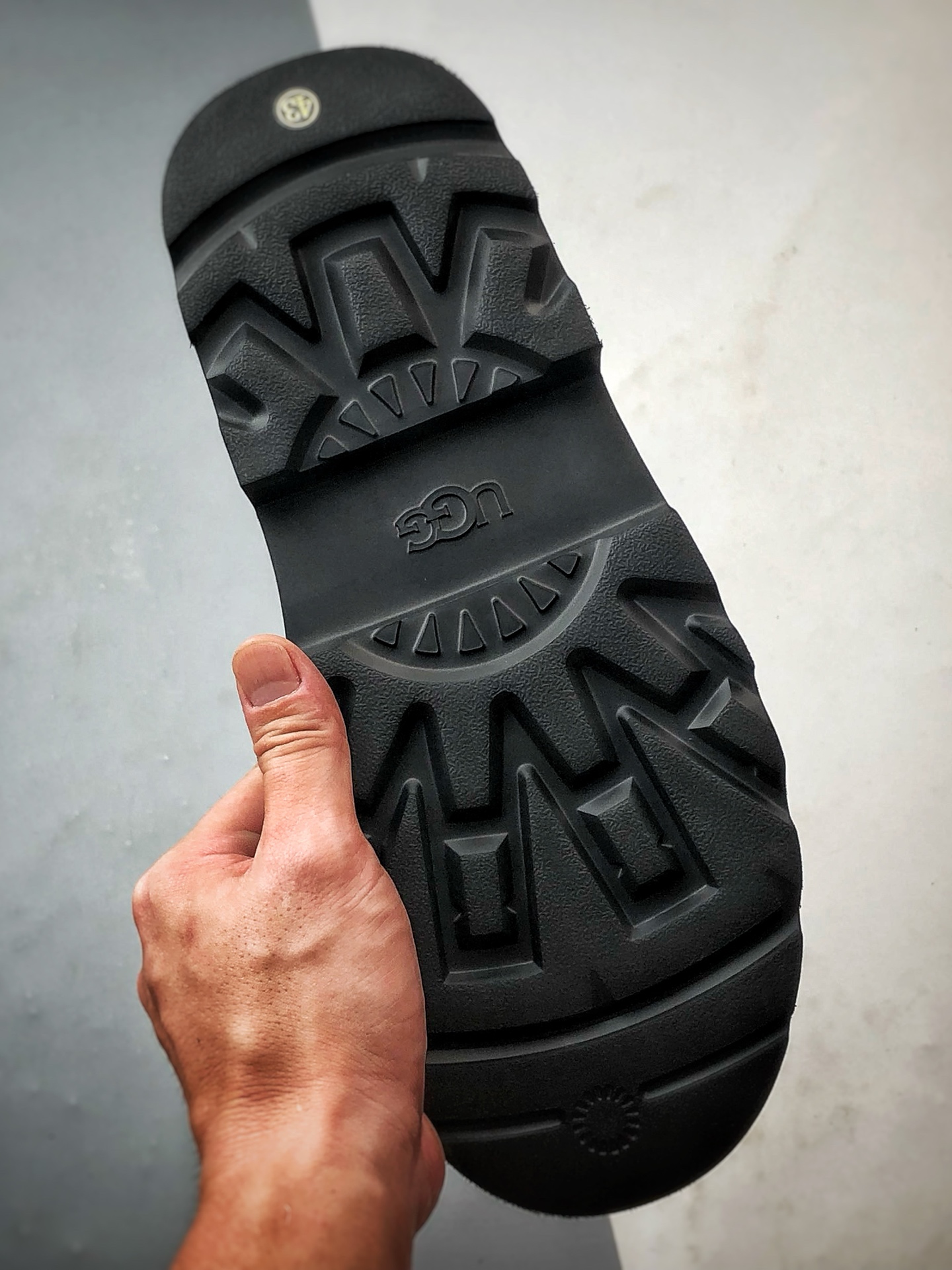 UGG Hybird 塔斯曼系列 黑色 2025新款 低帮一脚蹬生活休闲鞋