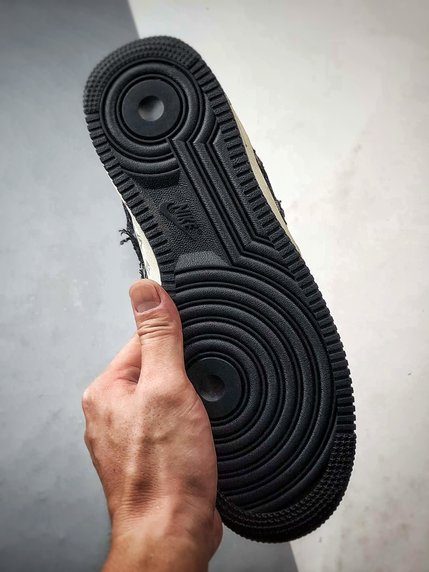 LV x Air Force 1 Low 黑灰牛仔棋盘格 YF9511-817