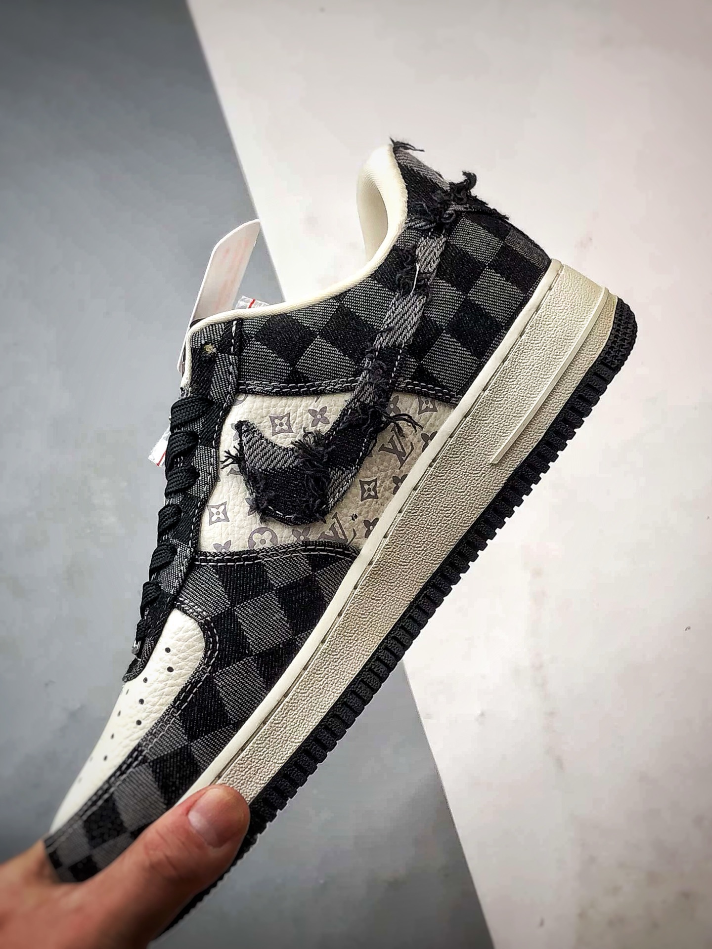 LV x Air Force 1 Low 黑灰牛仔棋盘格 YF9511-817