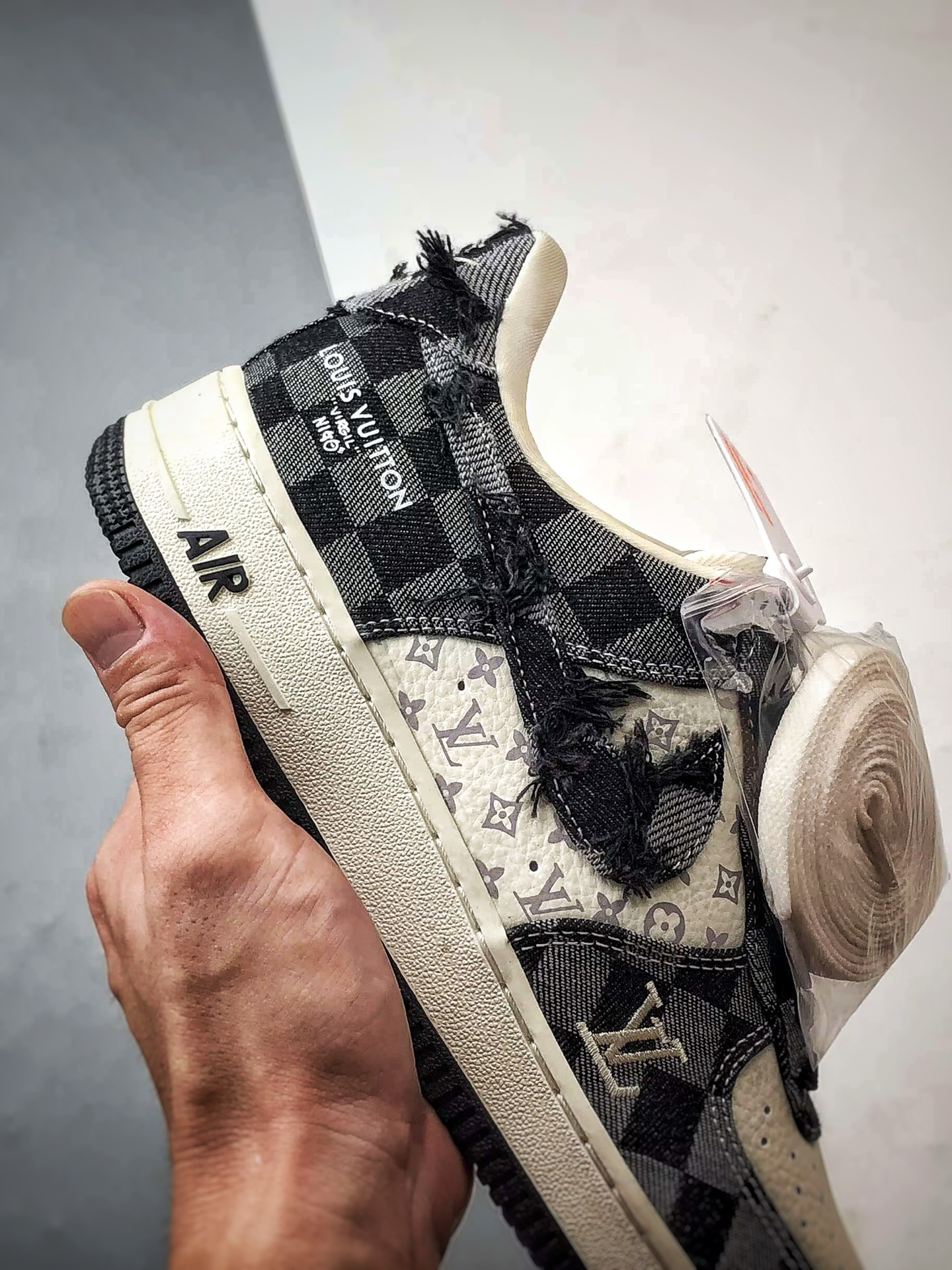 LV x Air Force 1 Low 黑灰牛仔棋盘格 YF9511-817