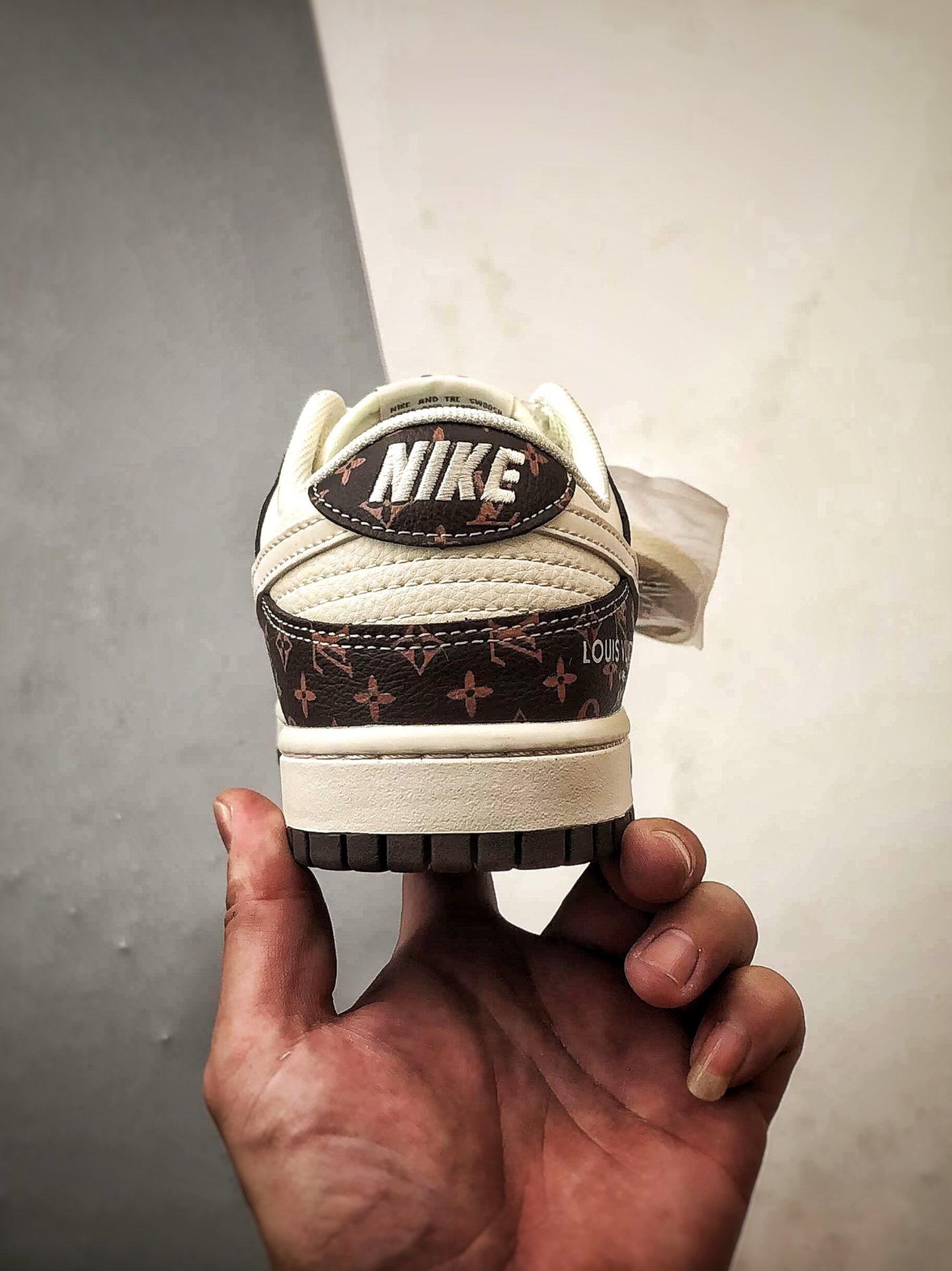 NK Dunk Low Retro ”DIY高端定制” LV老花米白棕 低帮休闲运动板鞋 CX5050-Y05