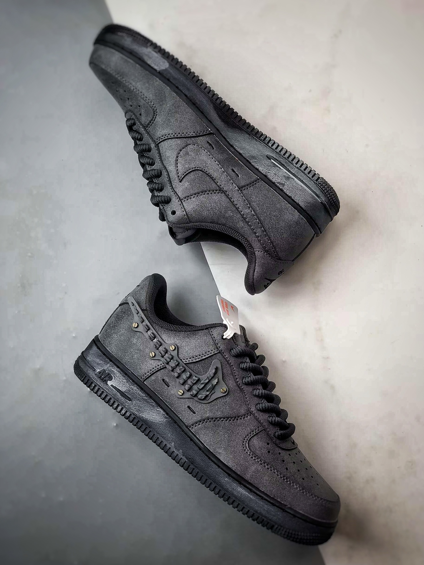 Air Force 1 Low 复古做旧灰黑 IH4965-254