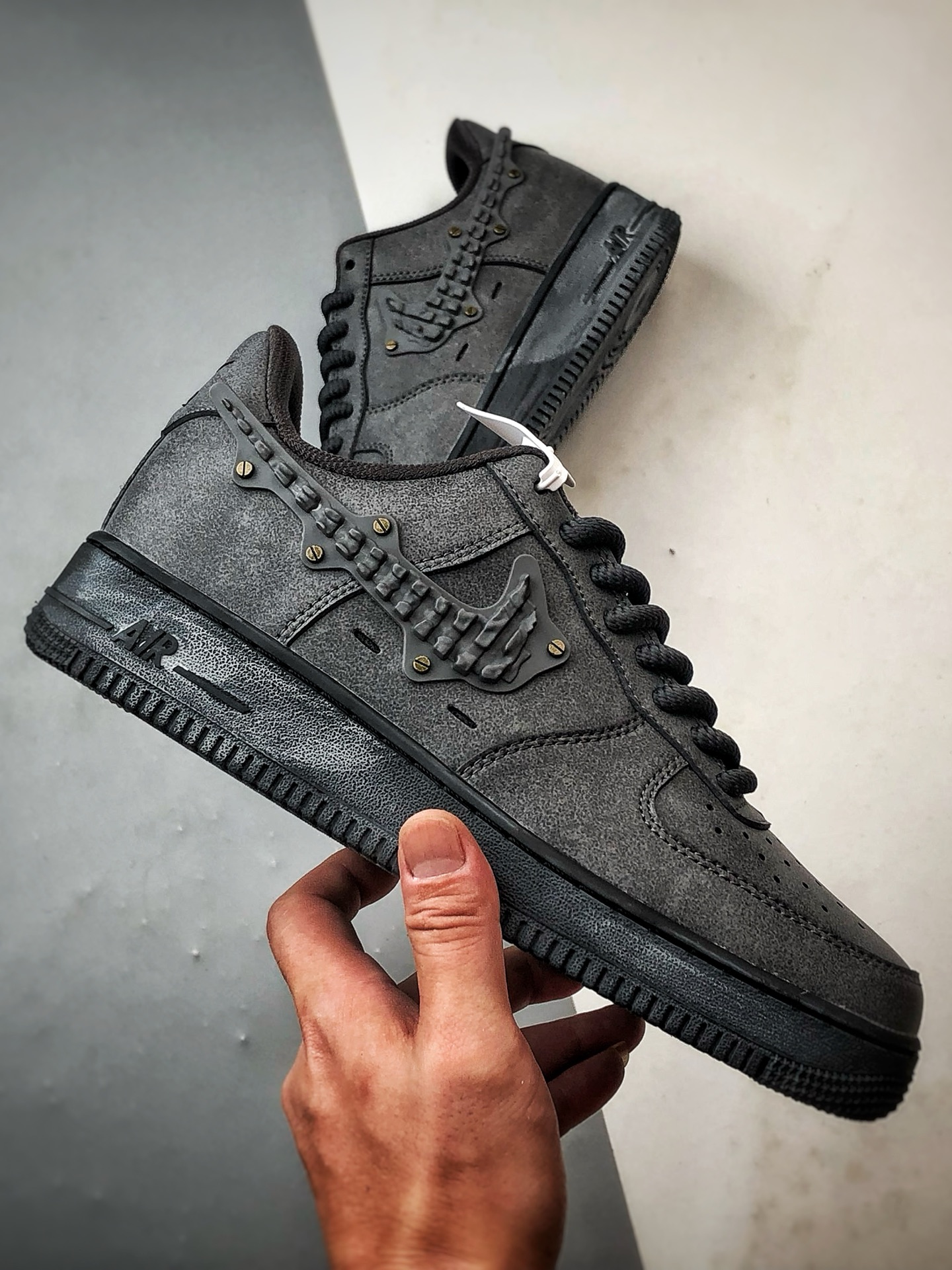 Air Force 1 Low 复古做旧灰黑 IH4965-254