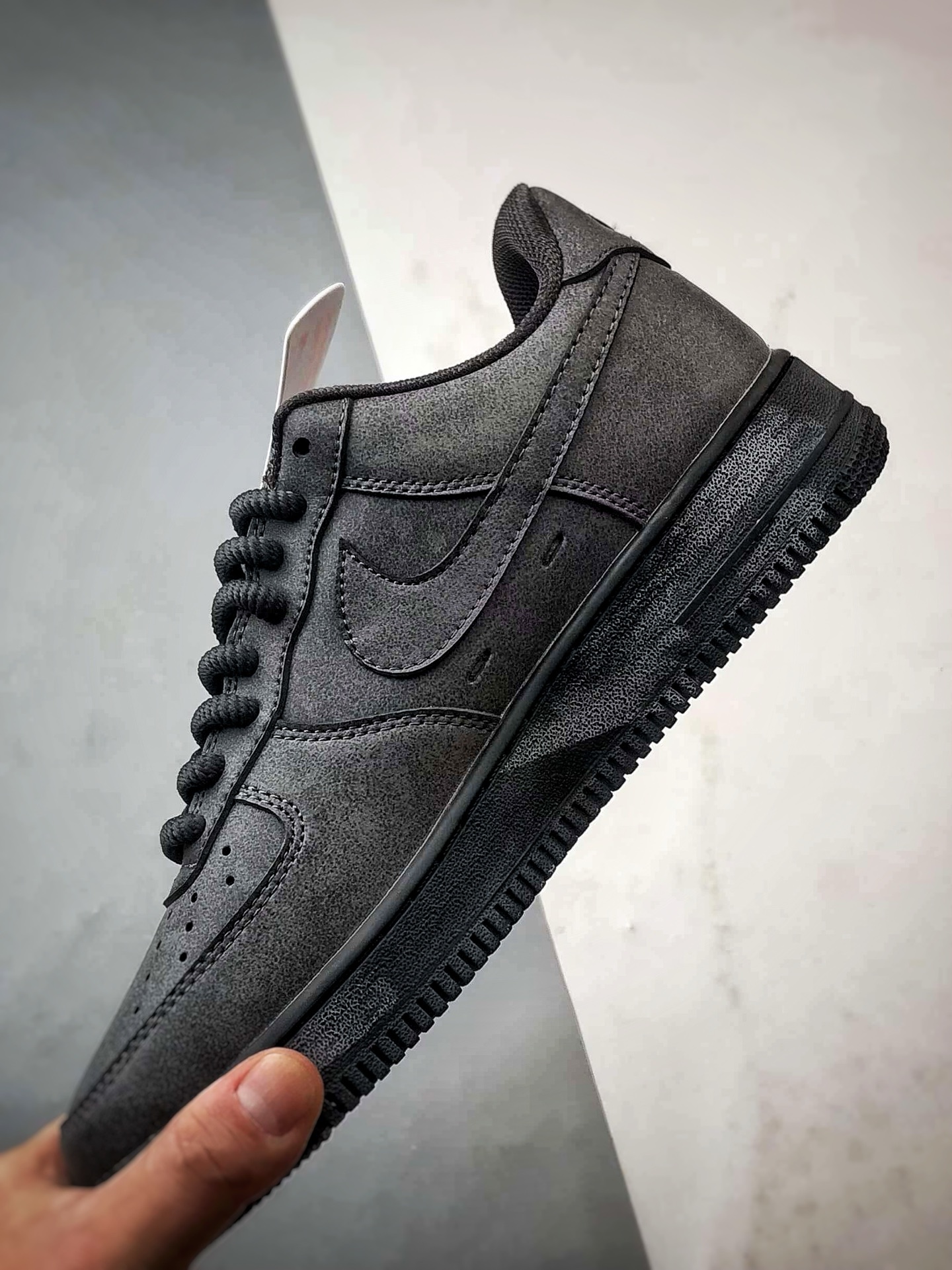 Air Force 1 Low 复古做旧灰黑 IH4965-254
