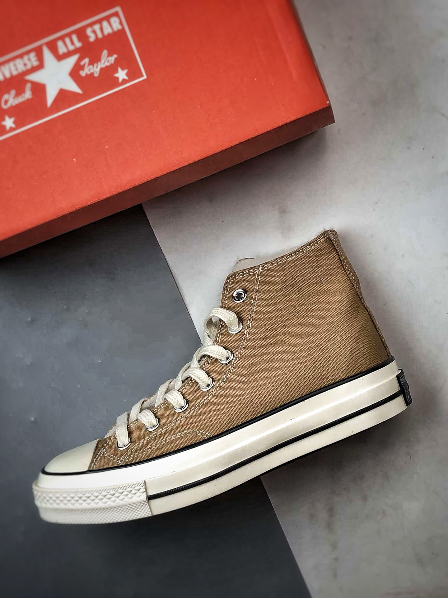 Converse Chuck 1970s 奶茶色 冬季新款 加绒款高帮板鞋