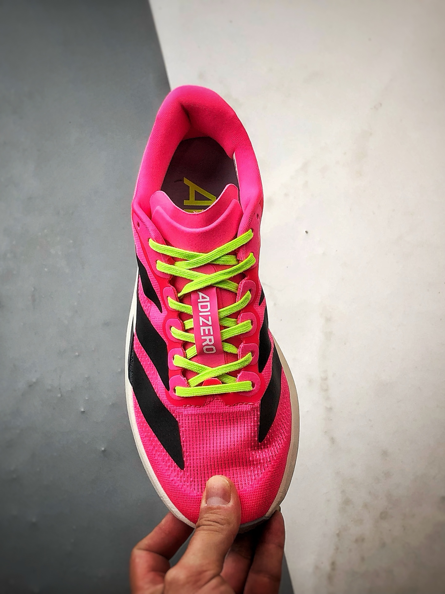 AD Adizero Evo SL 玫粉 零度系列马拉松轻量竞速运动跑鞋 JS4455 尺码：36 36 37 38 38 39 40 40 41 42 42 43 44 45